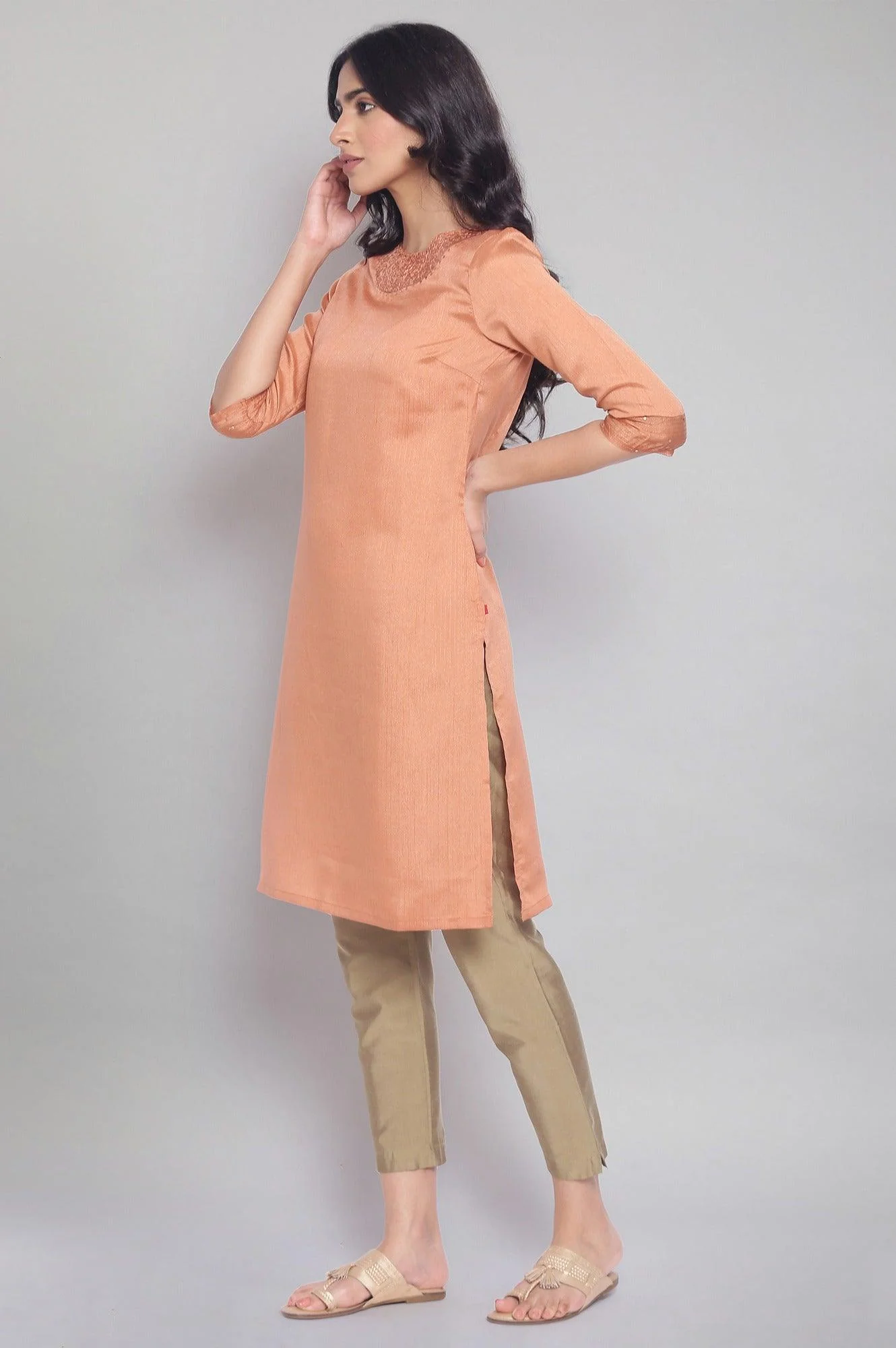 Light Orange kurta with Embroidery - Image 3