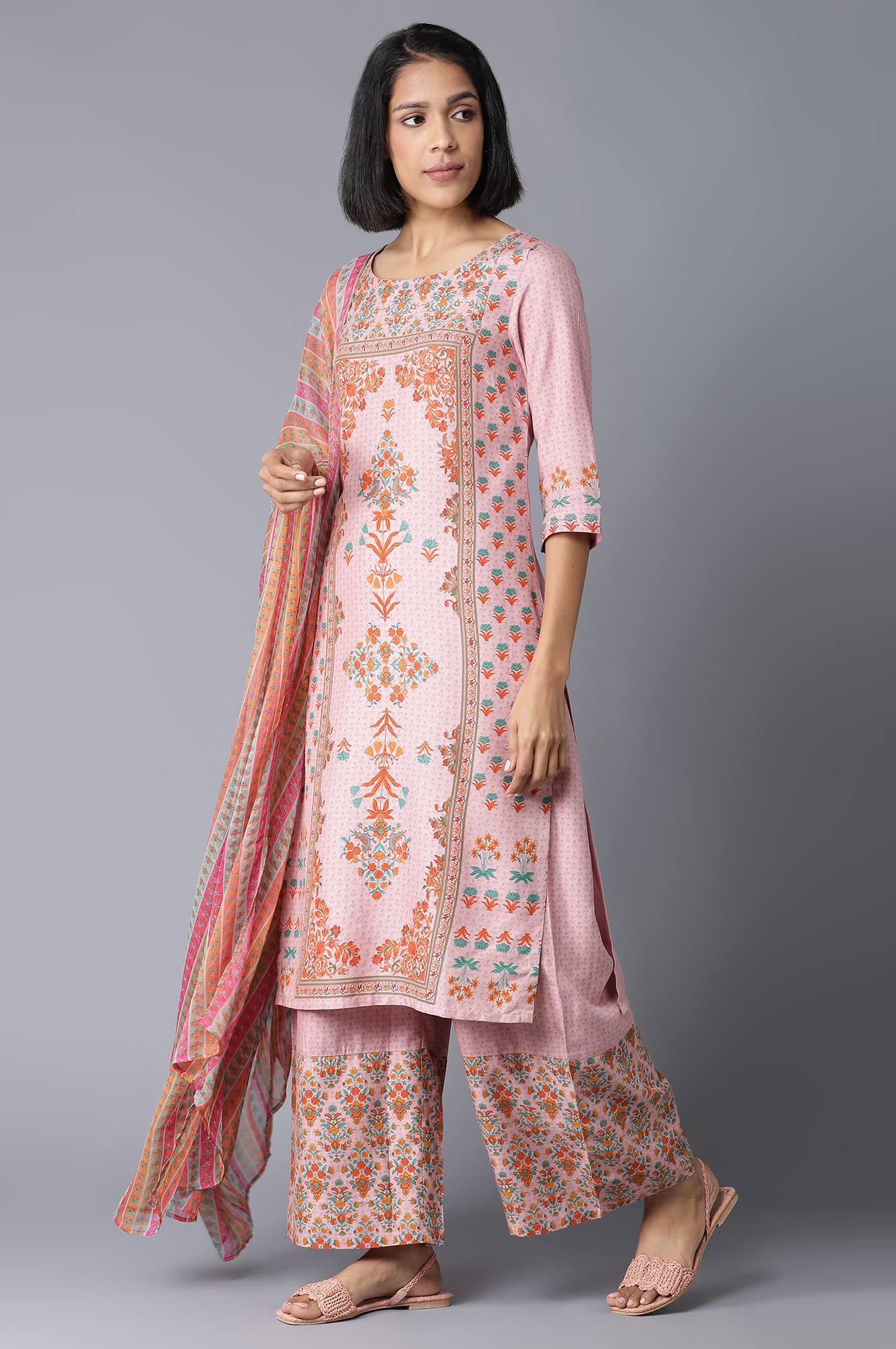 Light Pink Floral kurta in Round Neck with Parallel Pants and Dupatta - Image 3