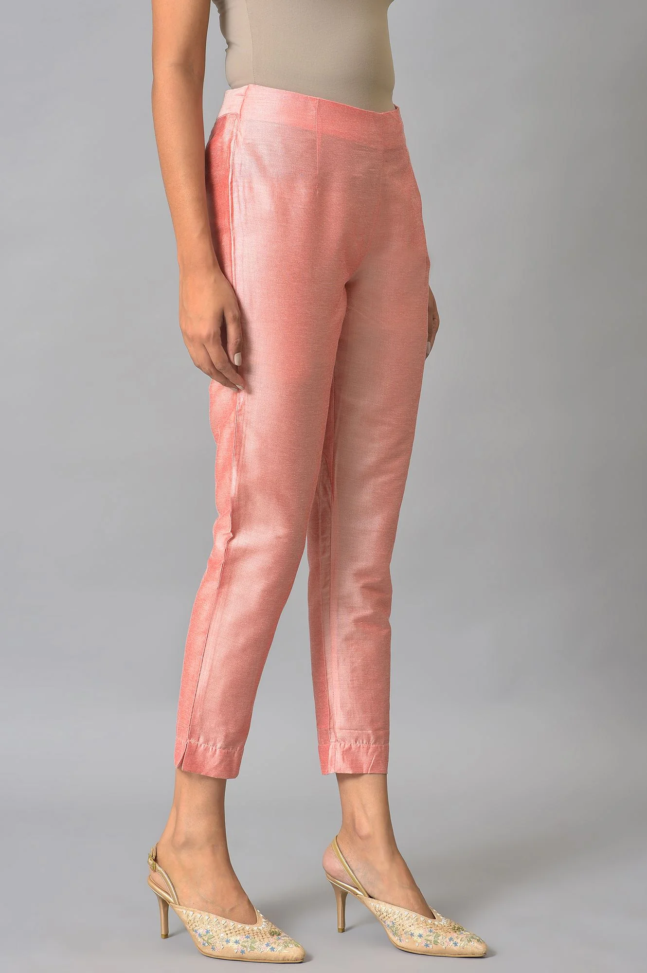 Light Pink Paisley Rayon Straight Kurta and Slim Pant Set - Image 4