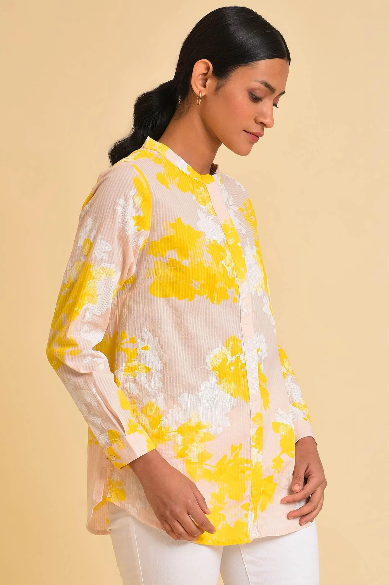 Light Pink Textured Cotton Floral Print Top - Image 4