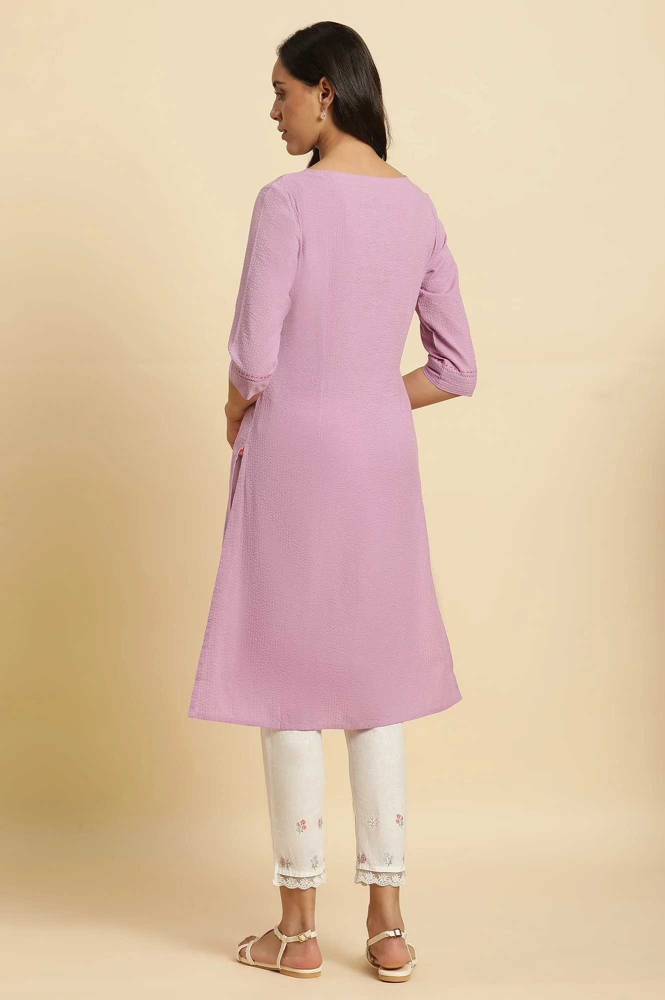 Light Purple Textured Cotton Embroidered Kurta - Image 4