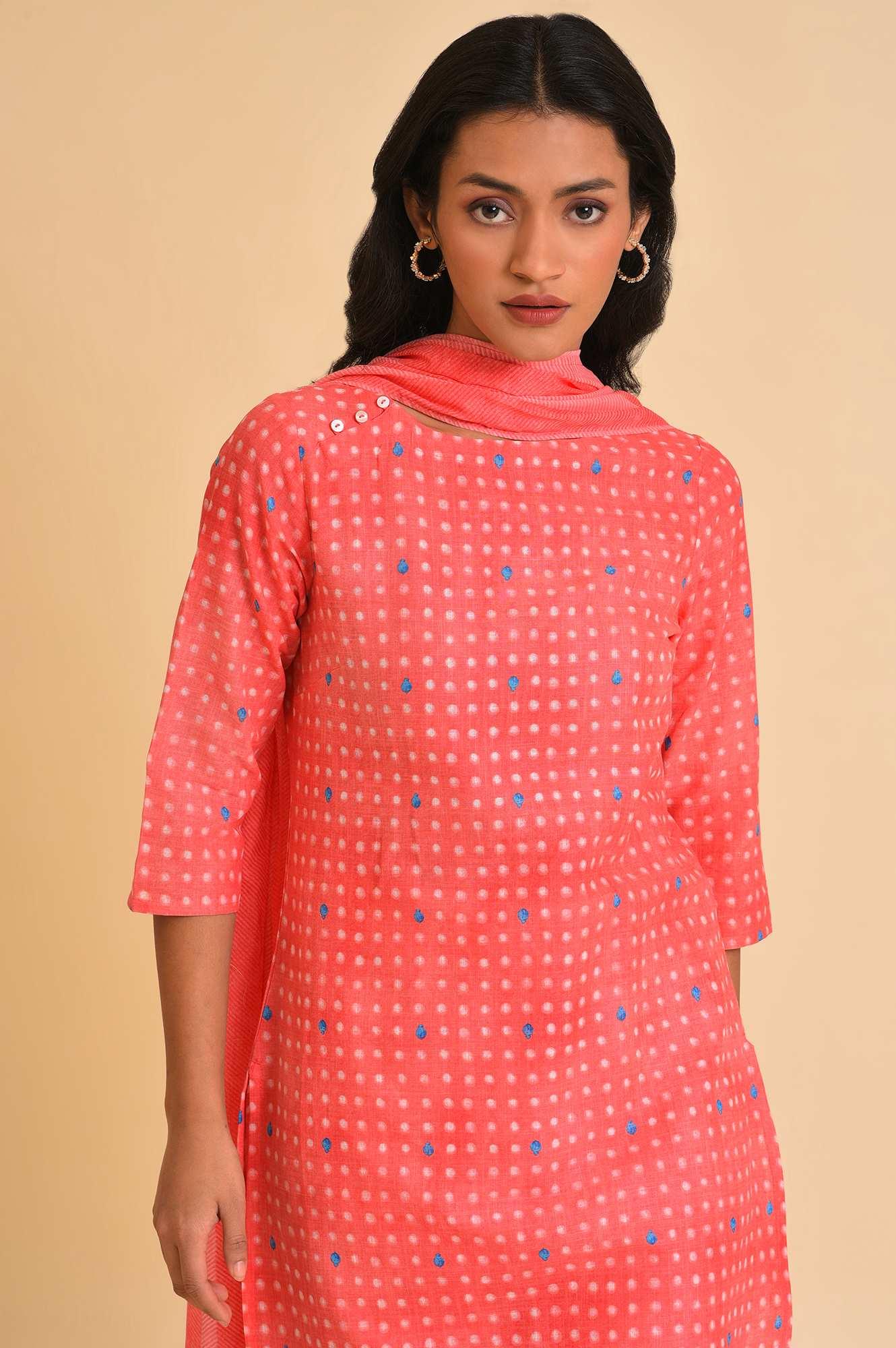 Light Red Printed kurta, Pants & Dupatta Co-Ord Set - Image 5