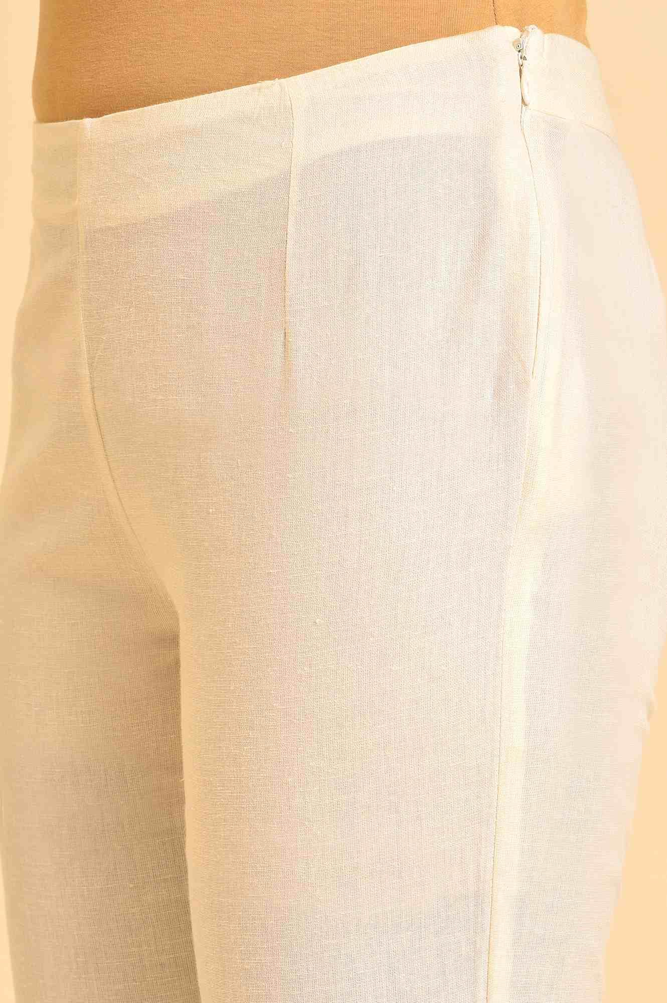 Light Yarn-Dyed Kurta, Pants And Dupatta Set - Image 9