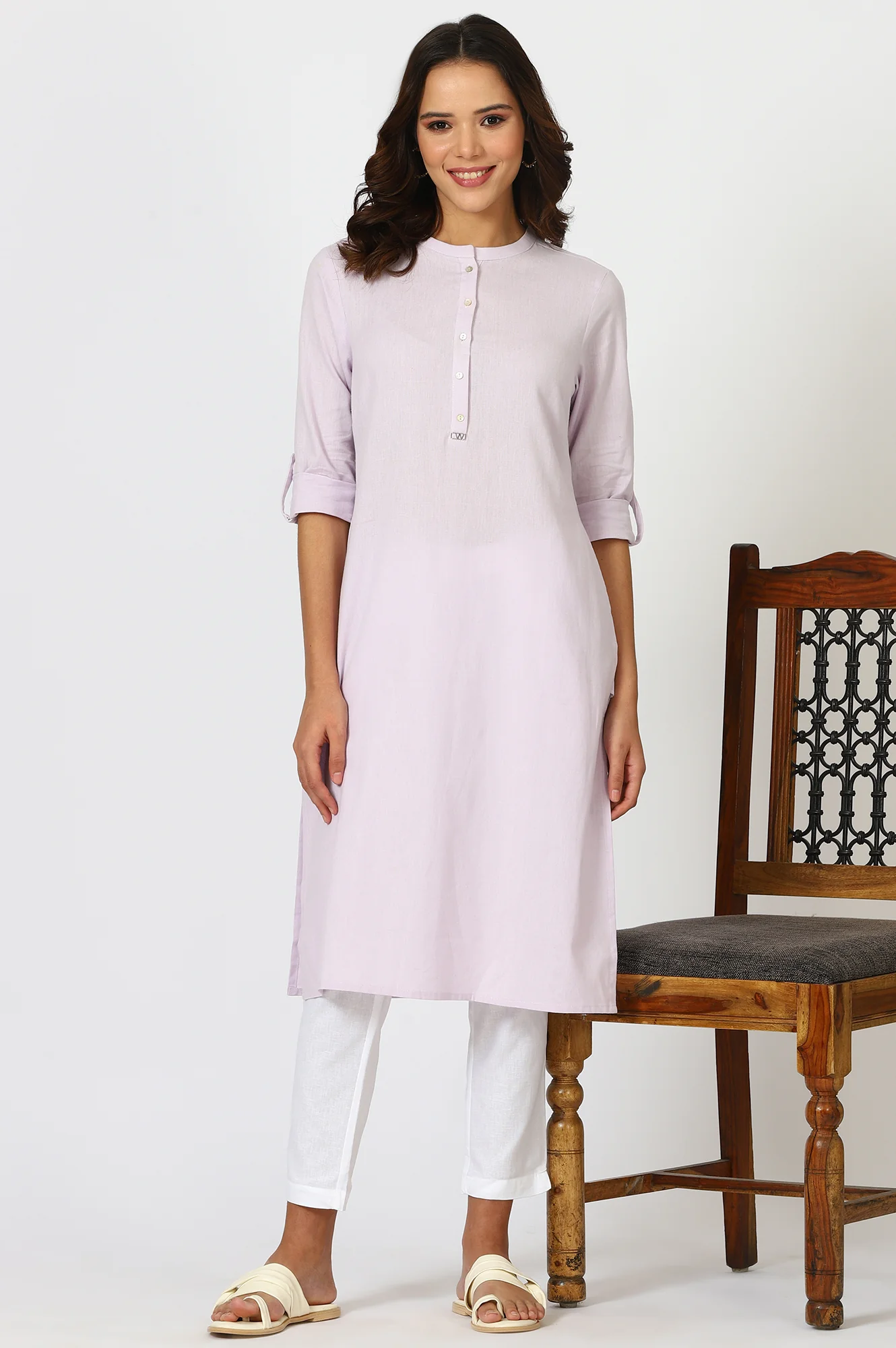 Lilac Mandarin Collar Cotton Blend Straight Kurta With W Branding - Image 2