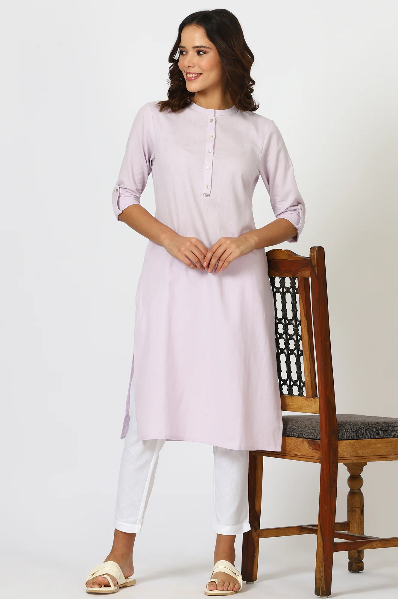 Lilac Mandarin Collar Cotton Blend Straight Kurta With W Branding - Image 4