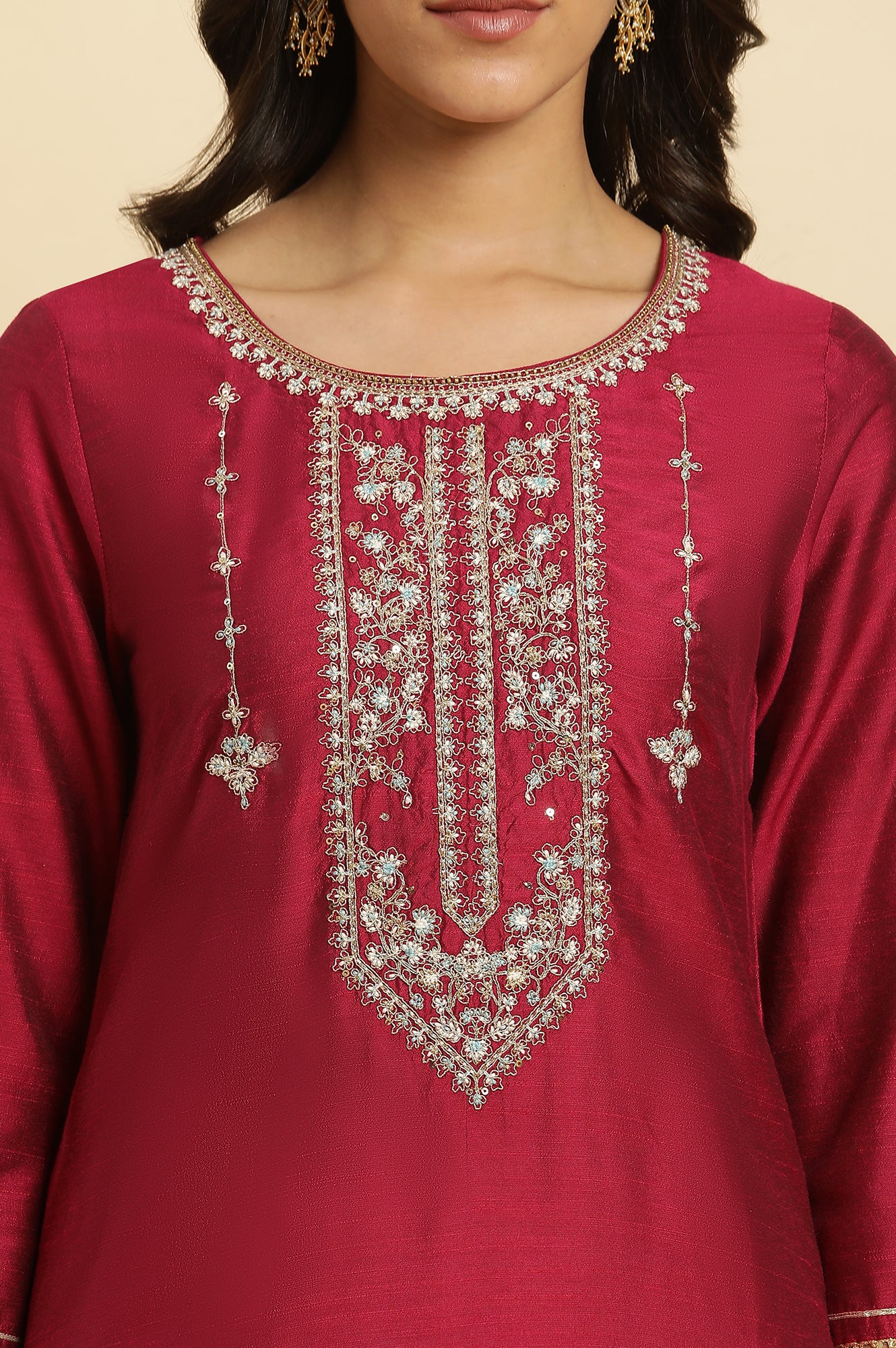 Magenta Embroidered Festive Kurta - Image 6