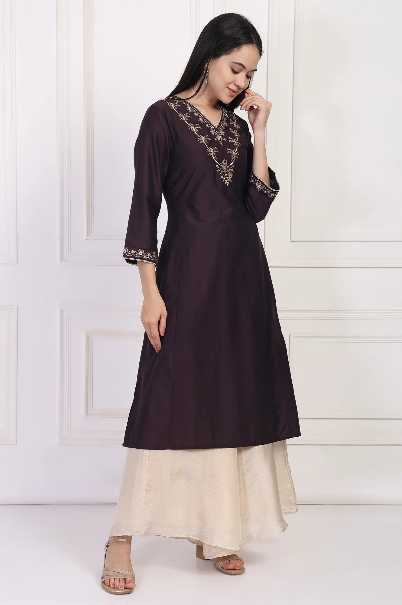 Maroon Embroidered Flared Kurta - Image 6