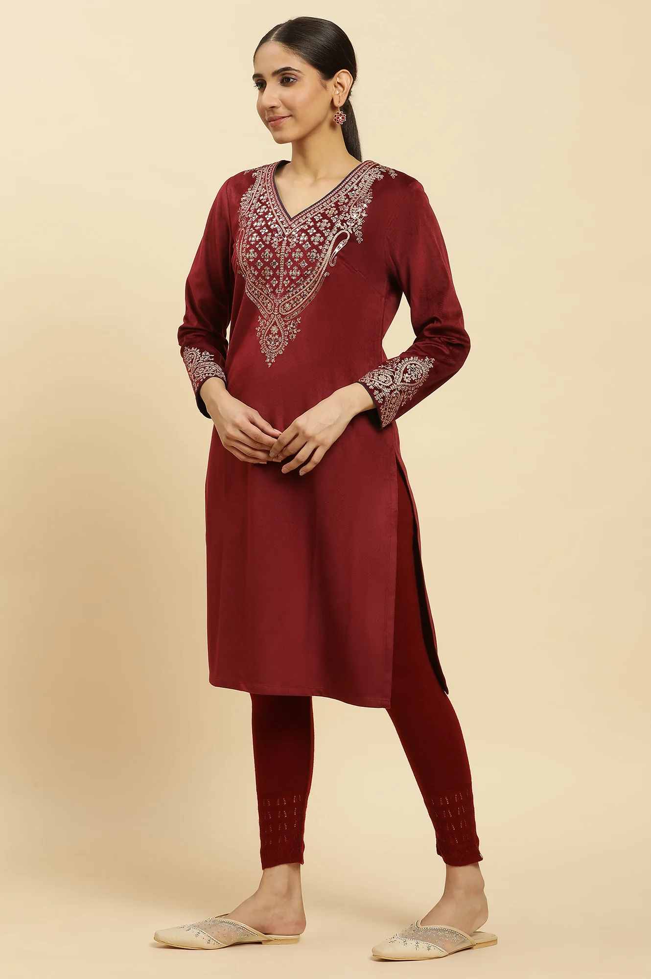 Maroon Embroidered Flared Velvet Kurta - Image 3