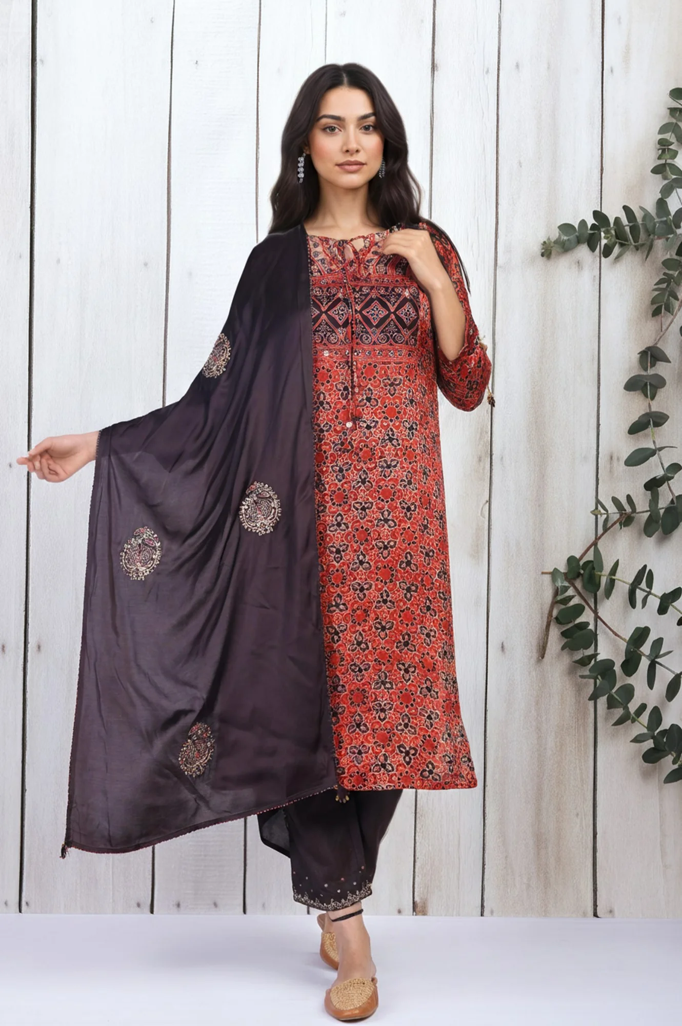 Maroon Embroidered Satin Dupatta - Image 4