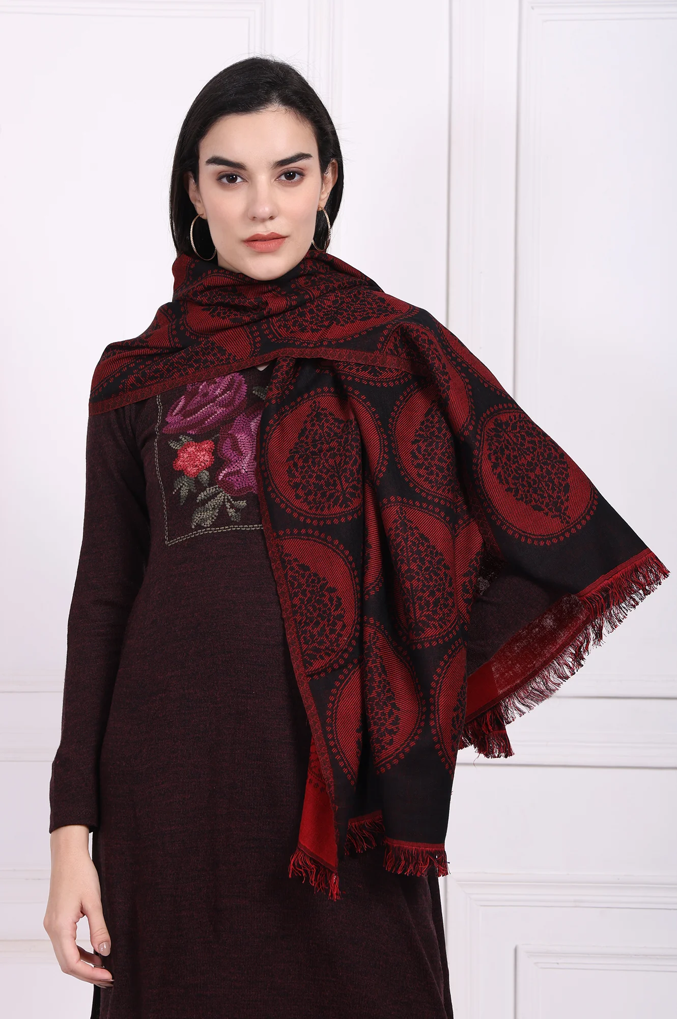 Maroon Ethnic Motifs Cotton Shawl - Image 3