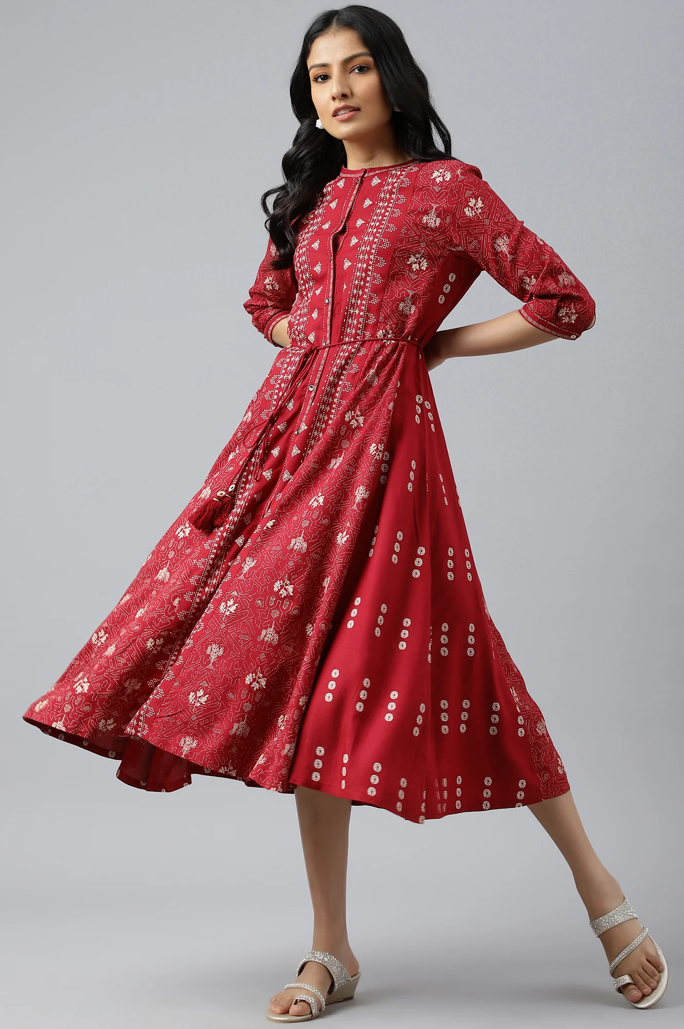 Maroon Floral Printed Panelled Indie Dress - Image 5