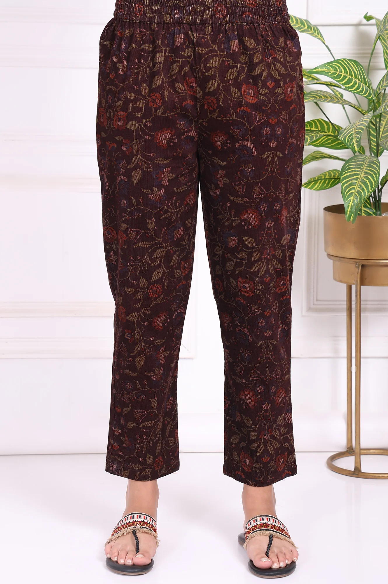 Maroon Floral Printed Straight Cotton Kurta with Trousers Set - Image 7