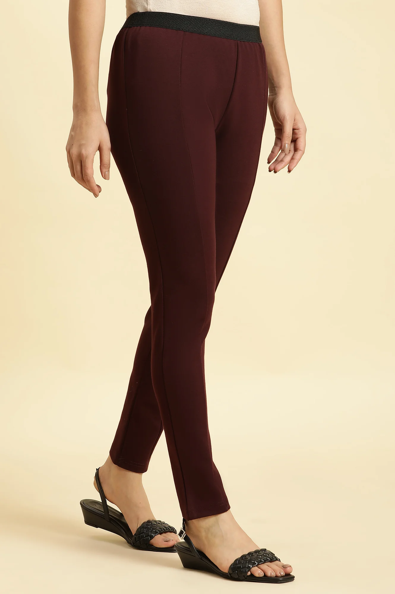 Maroon Solid Skinny Rayon Legging - Image 4