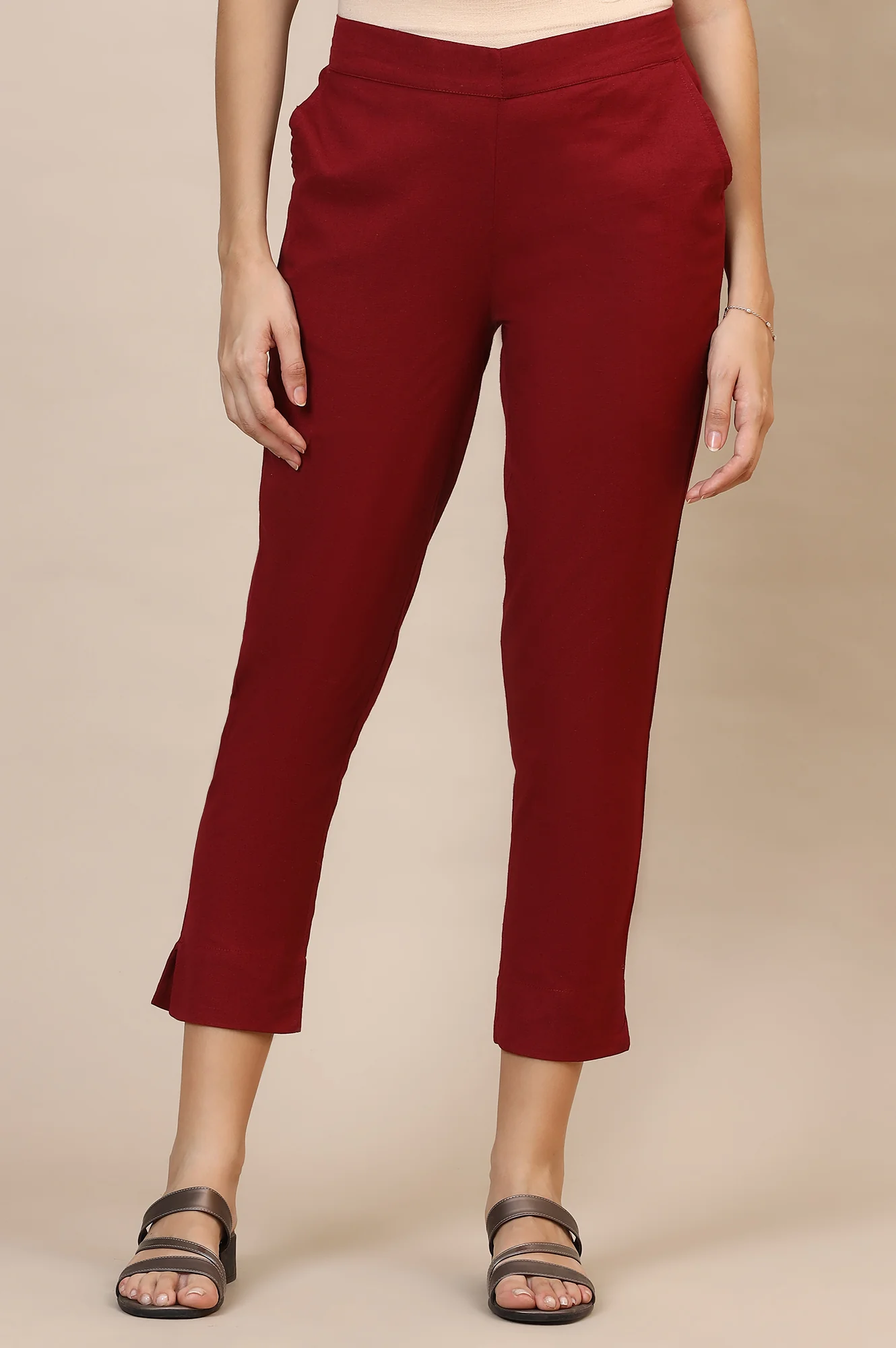 Maroon Solid Straight Fit Cotton Trousers With Elasticated Waist - Image 2