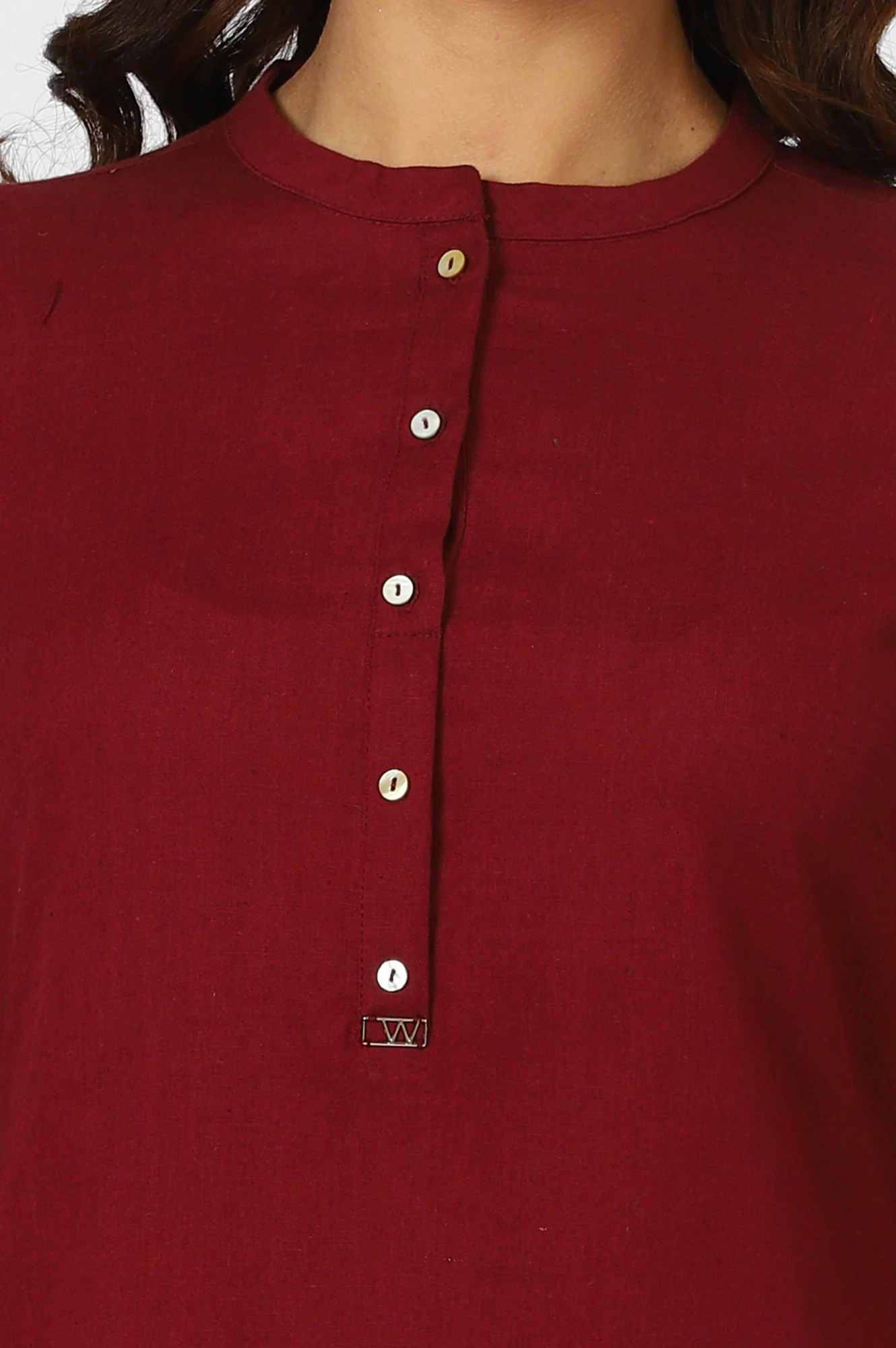 Maroon Solid Straight Cotton Kurta - Image 3