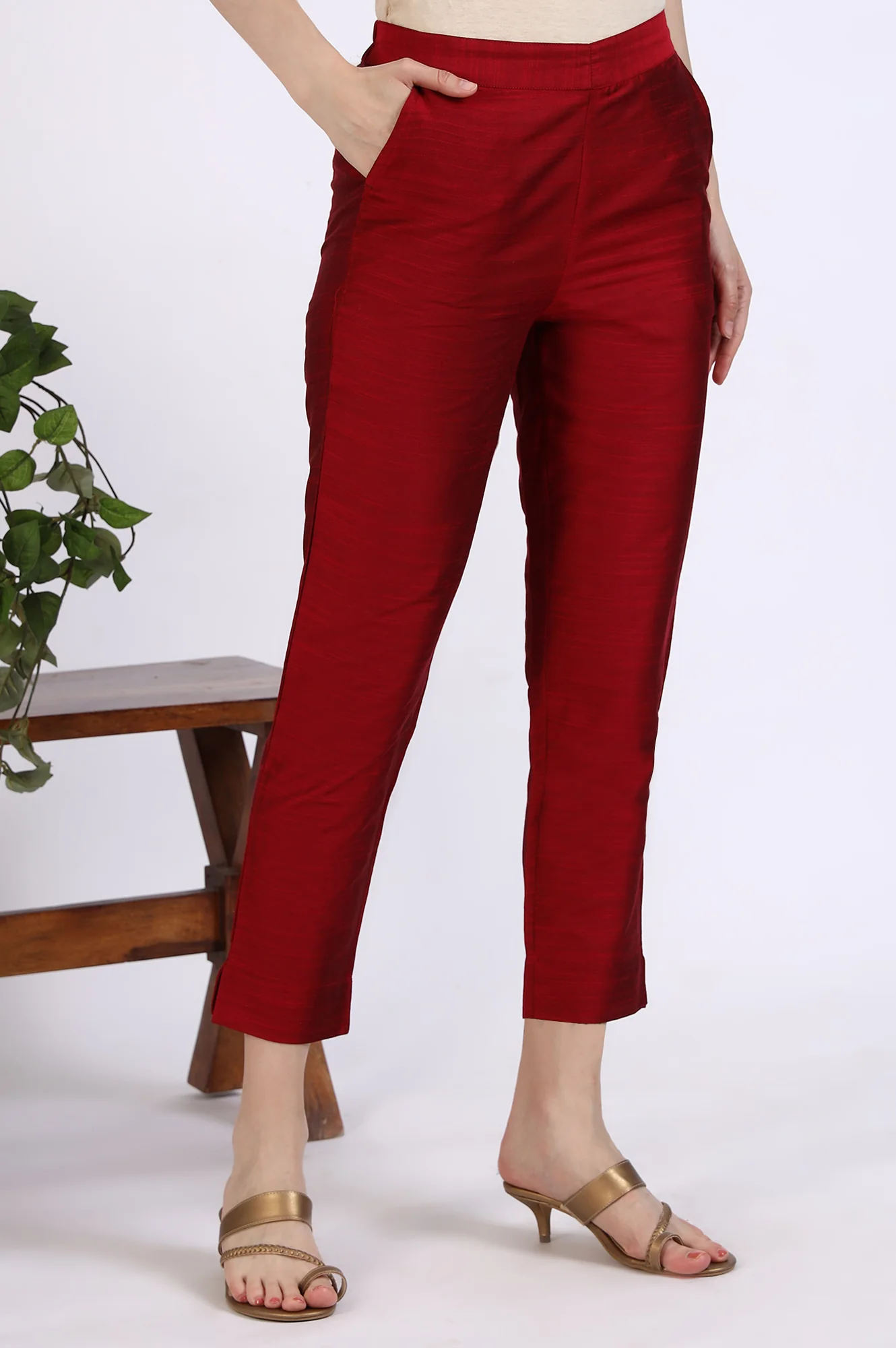 Maroon Solid Yarn Dyed Trousers - Image 3