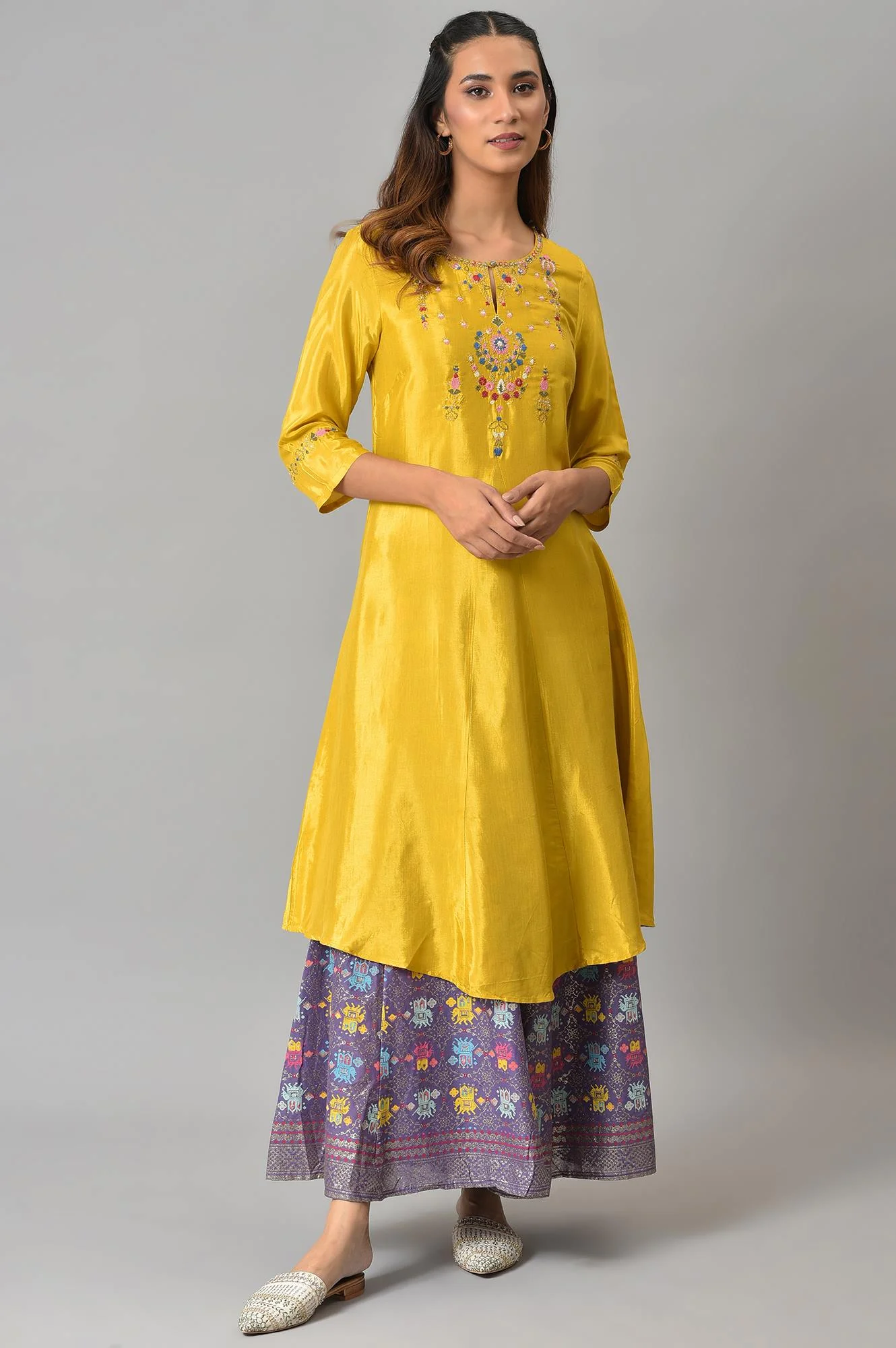 Mellow Yellow Embroidered A-Line kurta - Image 6