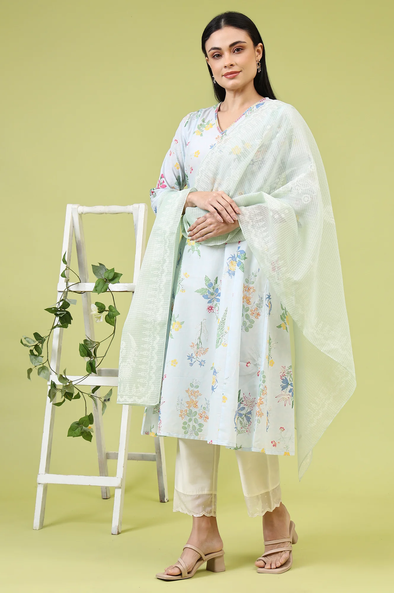 Mint Blue Floral Printed Kota Dupatta - Image 2