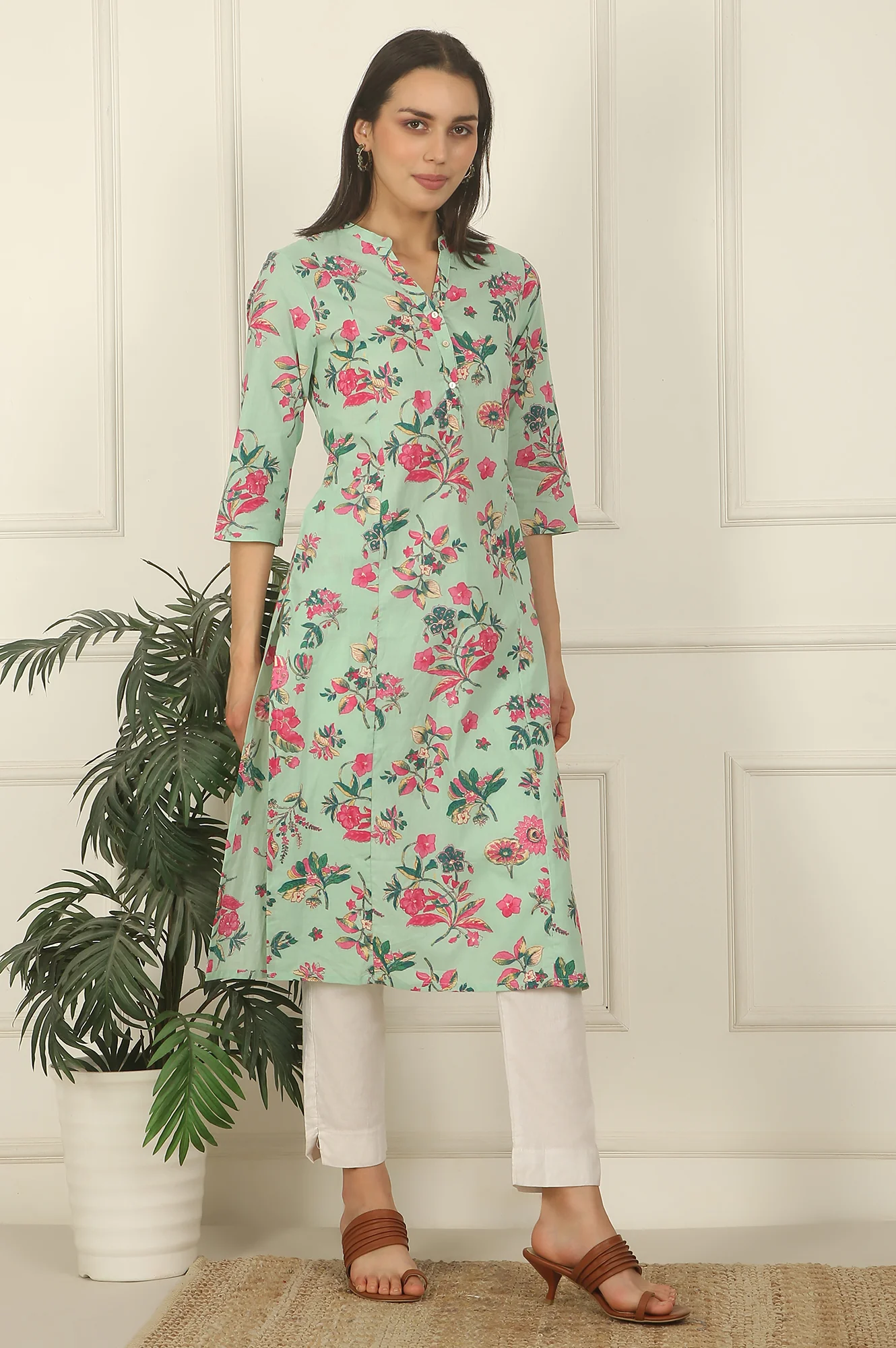 Mint Green Floral Printed Cotton Straight Kurta - Image 7