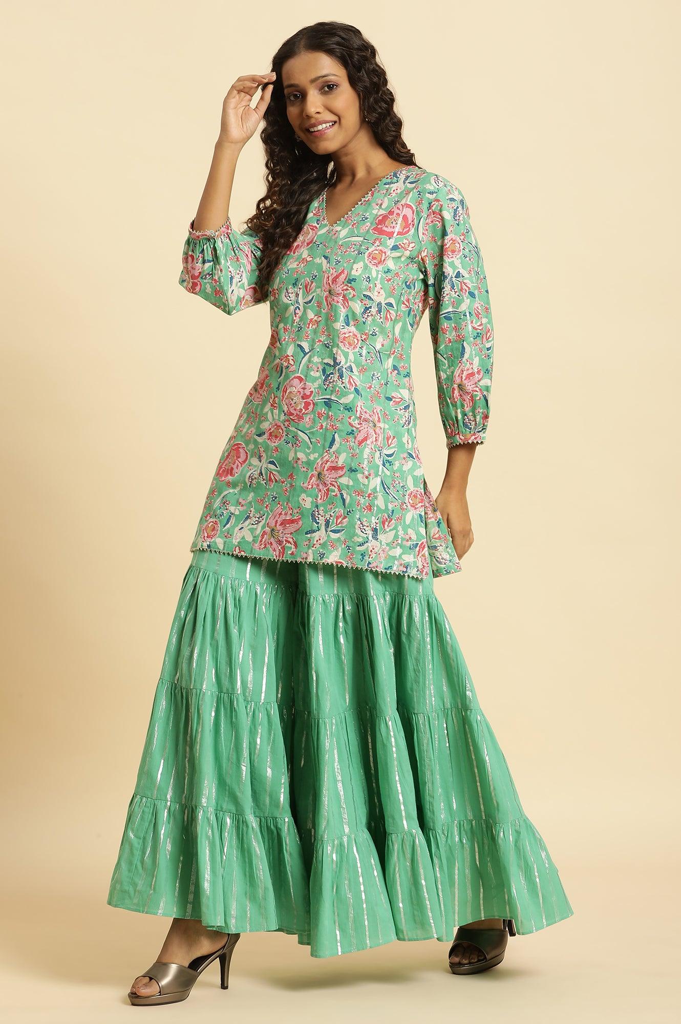 Mint Green Printed Short Kurta, Tiered Sharara and Dupatta Set - Image 4