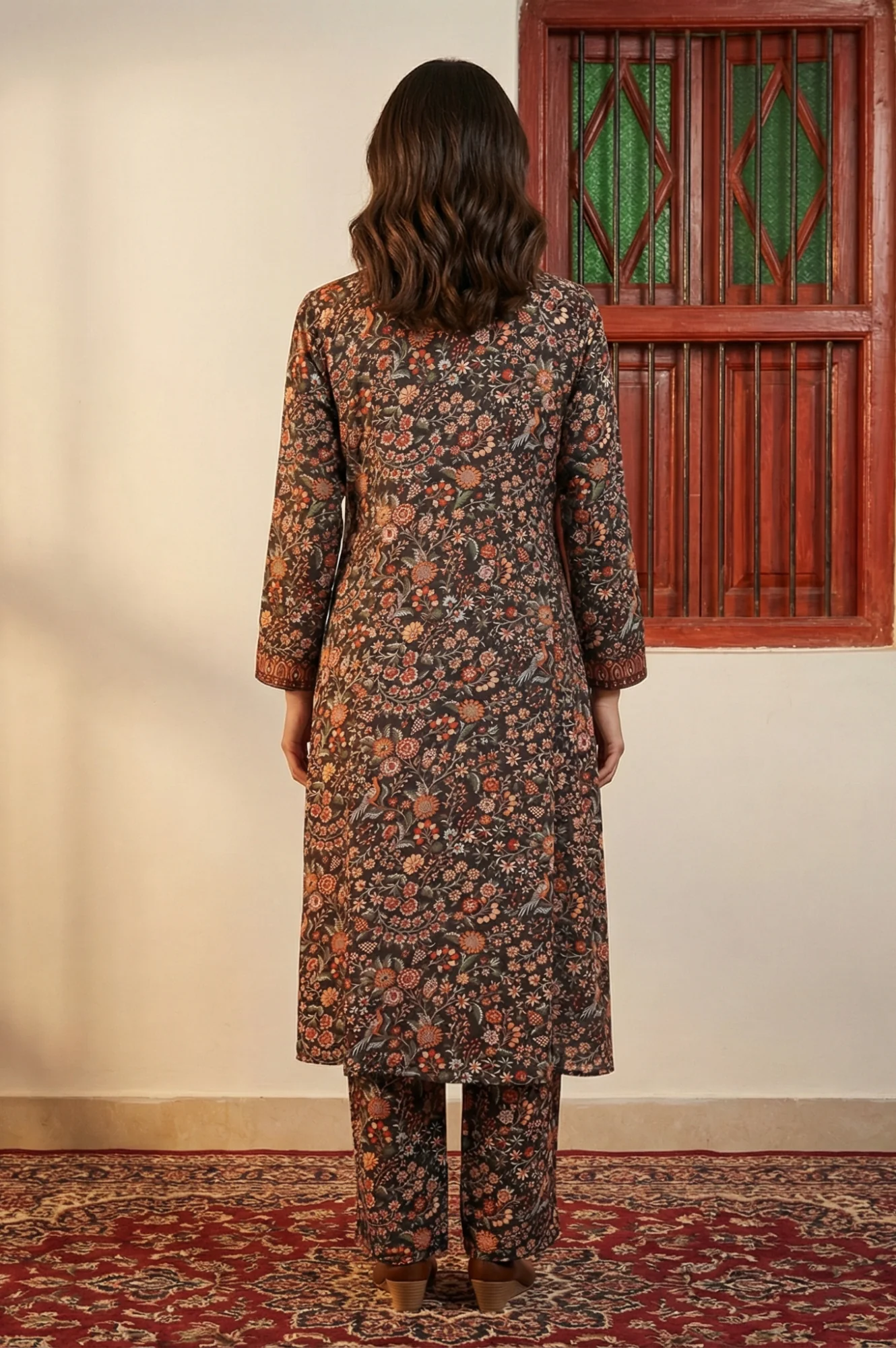 Multicolor Floral Printed Thread Work Straight Kurta with Pants Set - Image 3