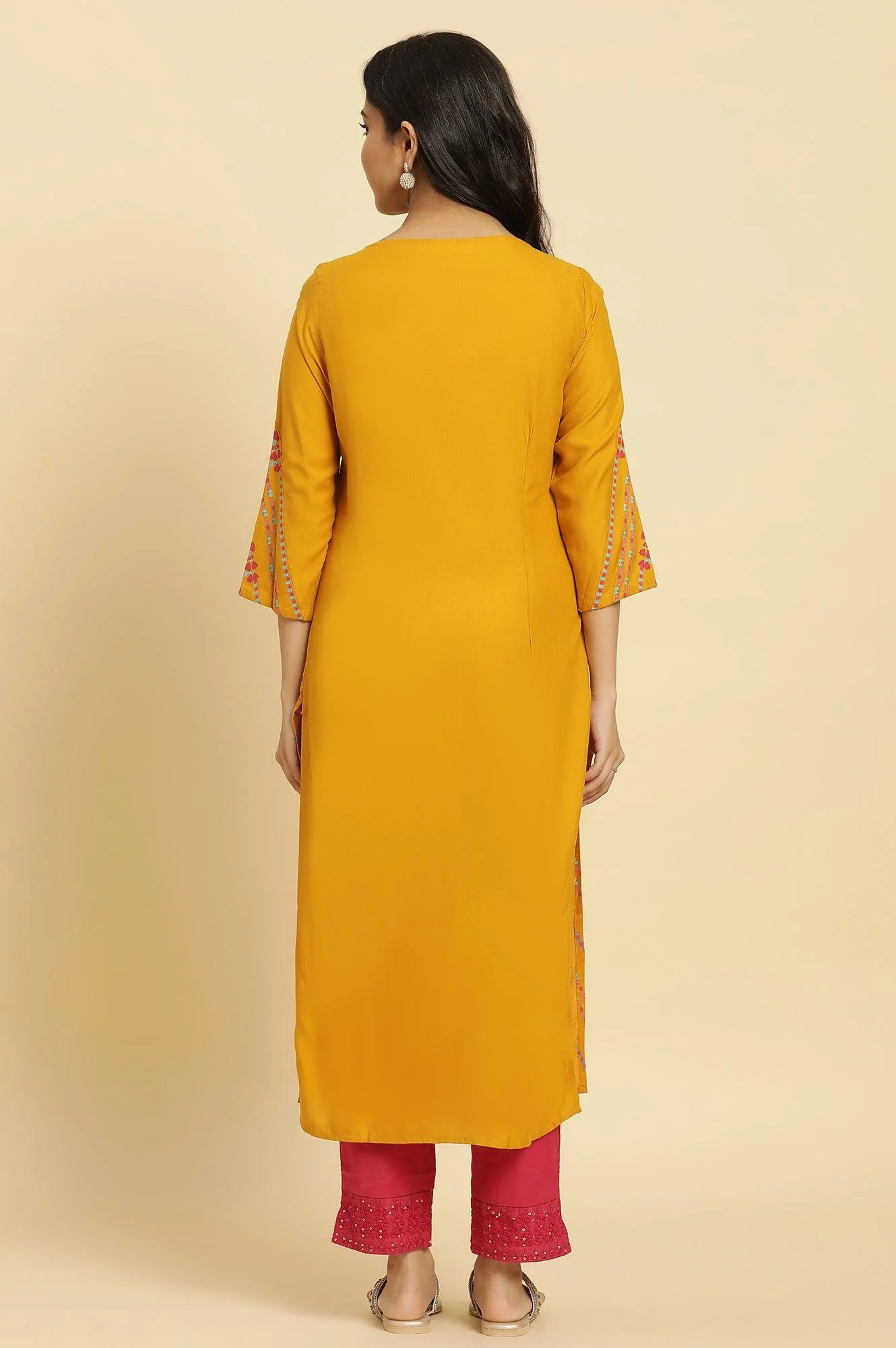 Mustard Yellow Floral Pleated Kurta In Round Neck - Image 4