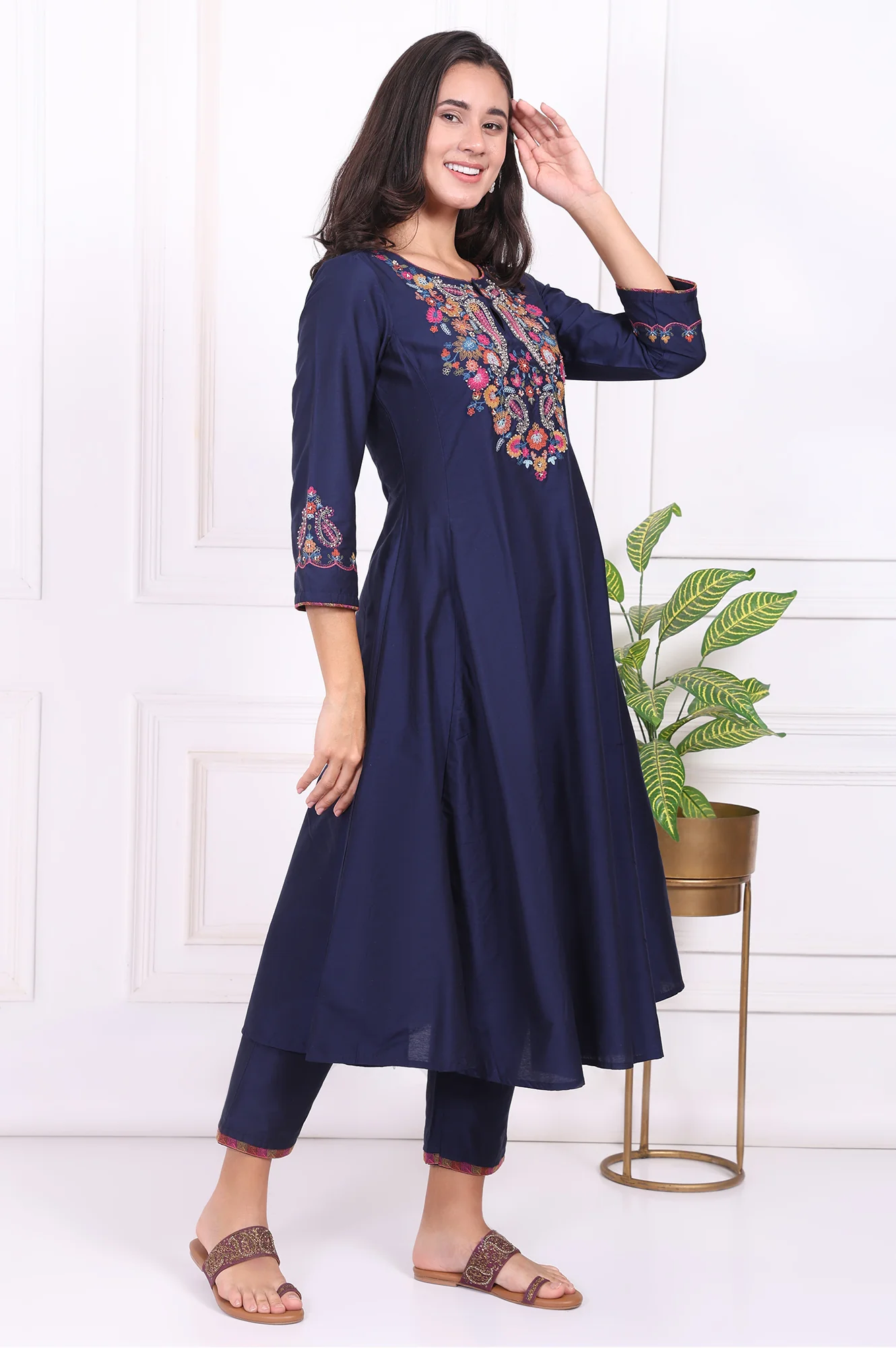 Navy Blue Embroidered Flared Kurta - Image 6