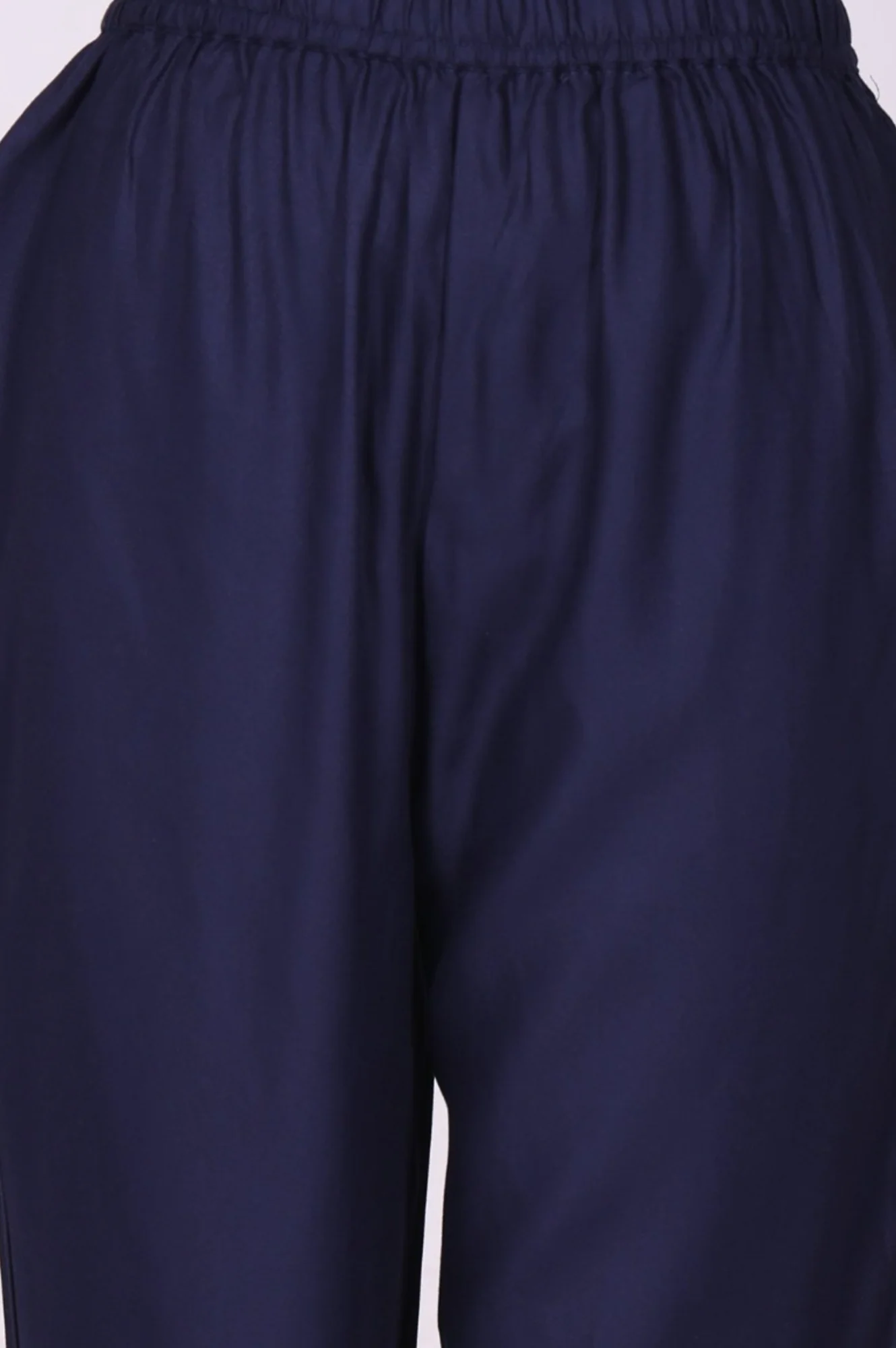 Navy Blue Thread Embroidered Straight Kurta with Pants Co-ord Set - Image 7