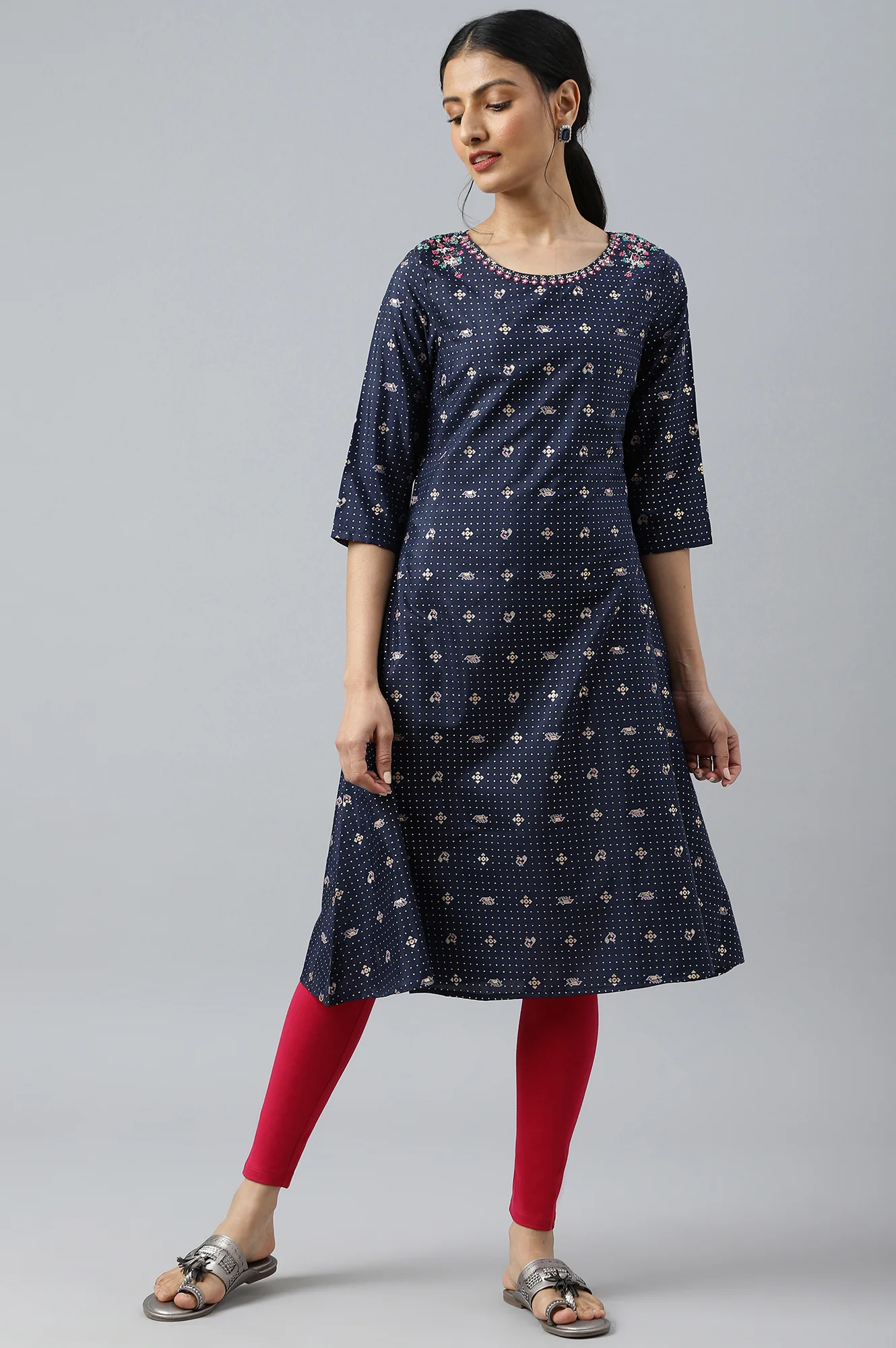 Navy Blue Printed A-Line kurta With Embroidery - Image 5