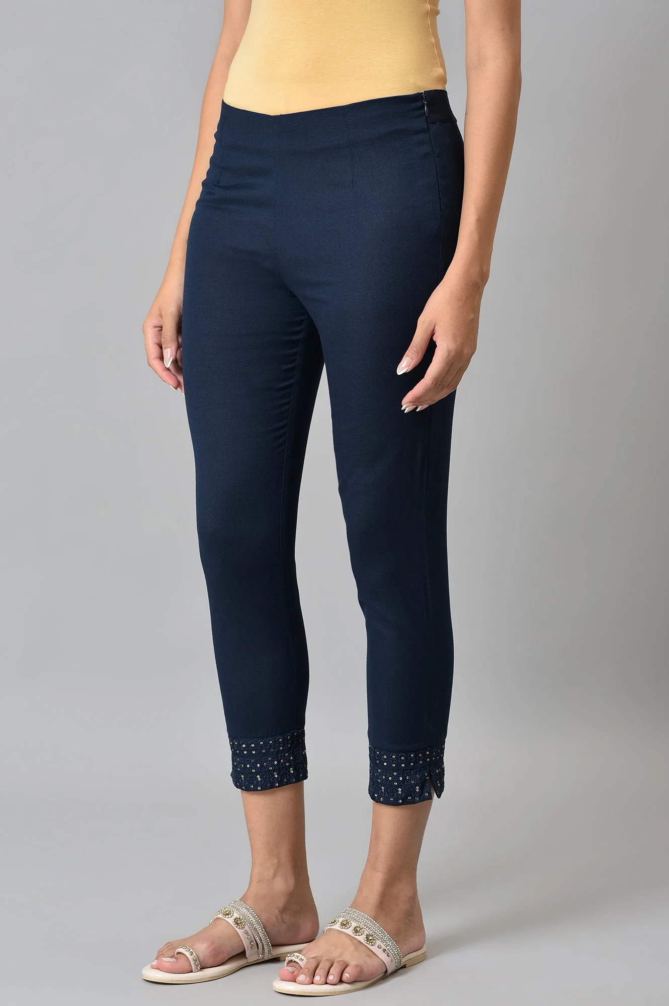 Navy Blue Solid Embroidered Slim Pants - Image 3