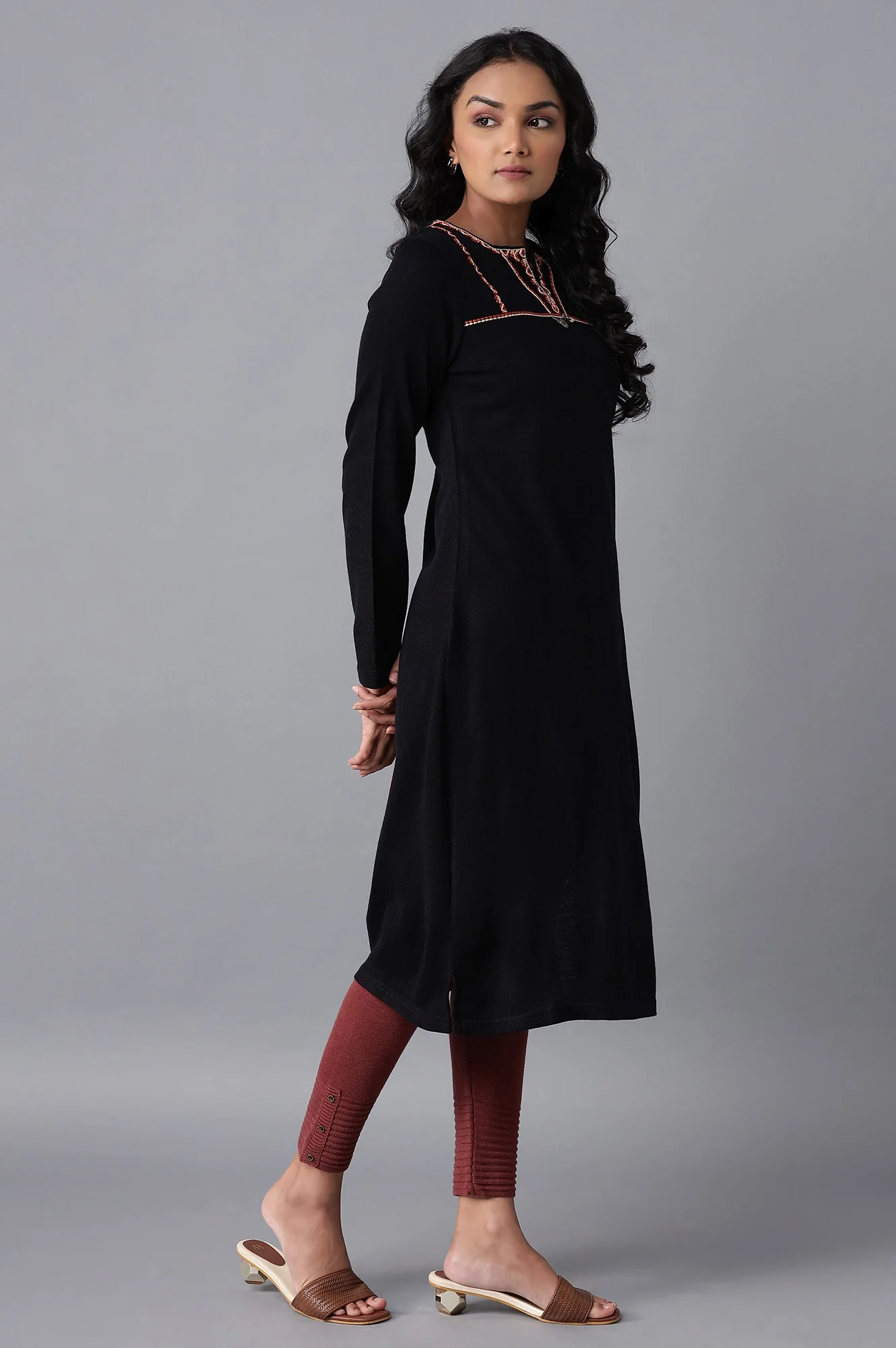 Navy Embroidered Acrylic Dress - Image 4