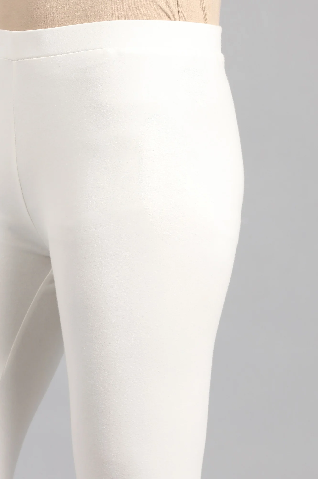 Off-White Basic Tights - Image 6