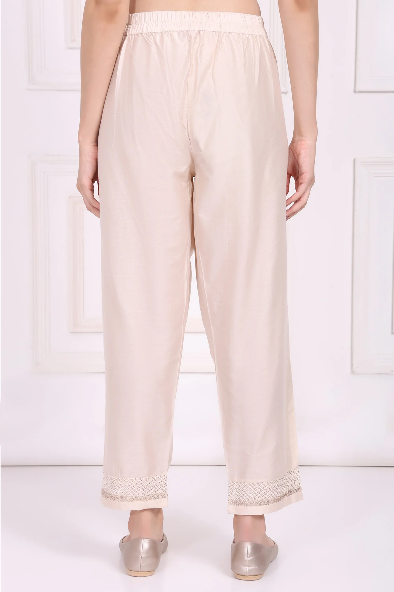 Off-White Embroidered Cropped Rayon Straight Pant - Image 4