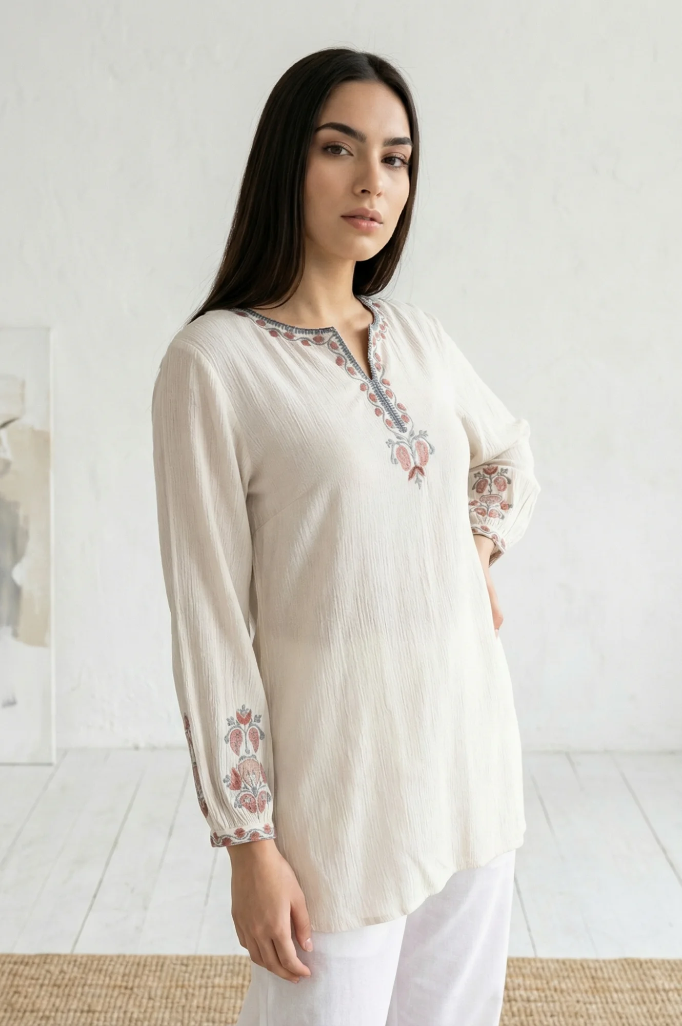 Off White Floral Embroidered Straight Top - Image 4