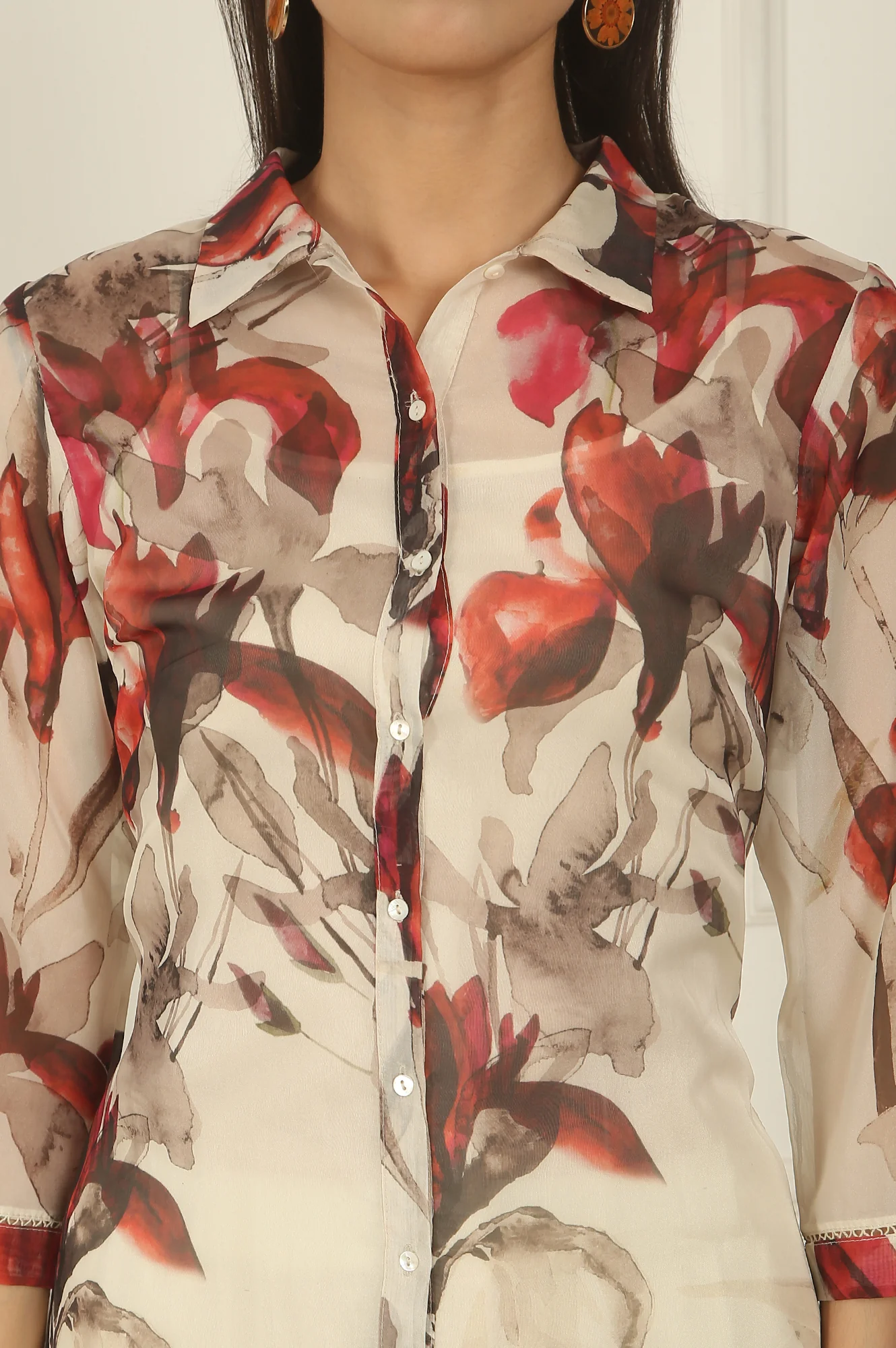 Off-White Floral Printed Organza Shirt Kurta and Pants Co-ord Set - Image 3