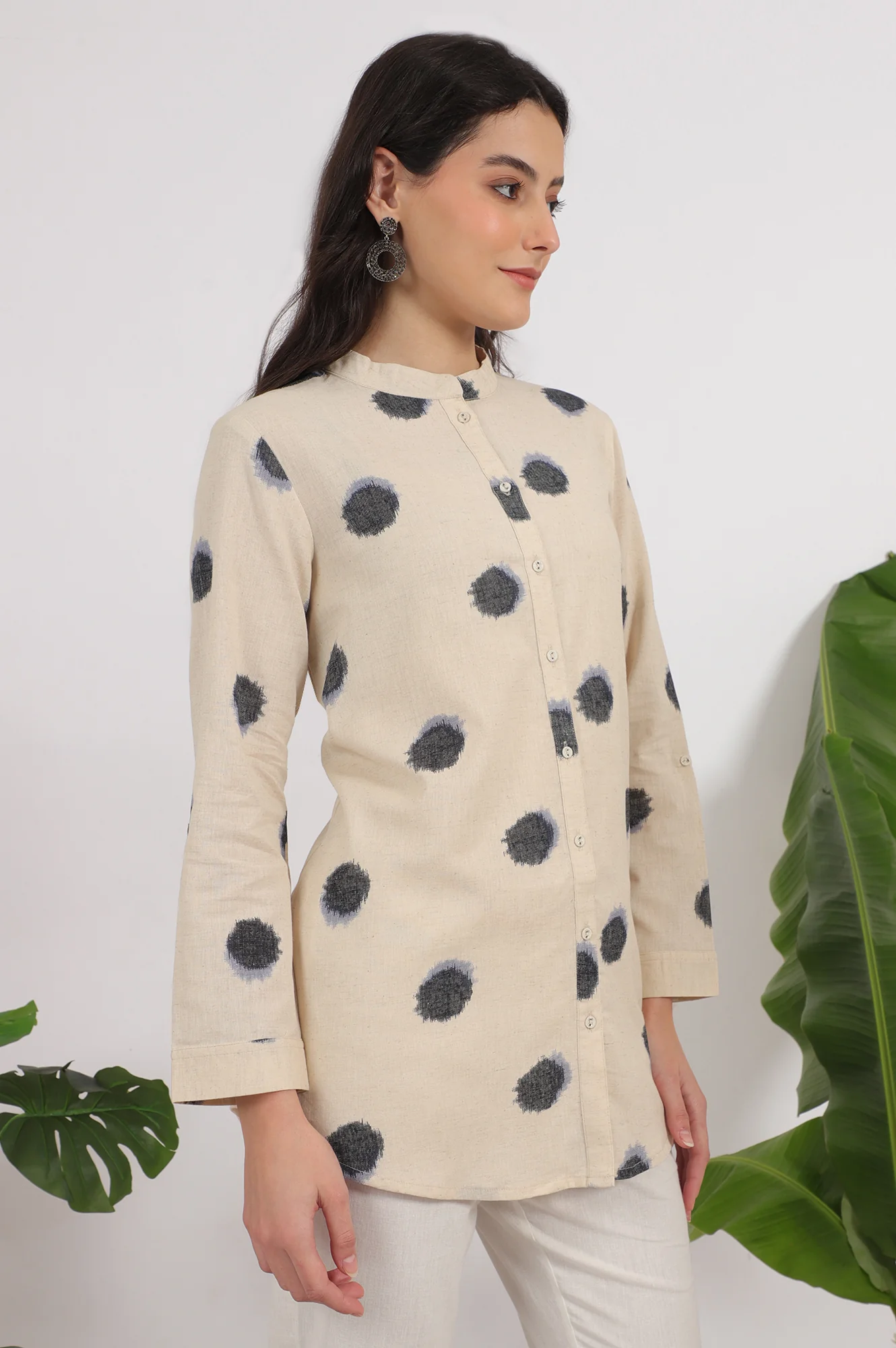 Off-White Polka Printed Cotton Flax Shirt - Image 7