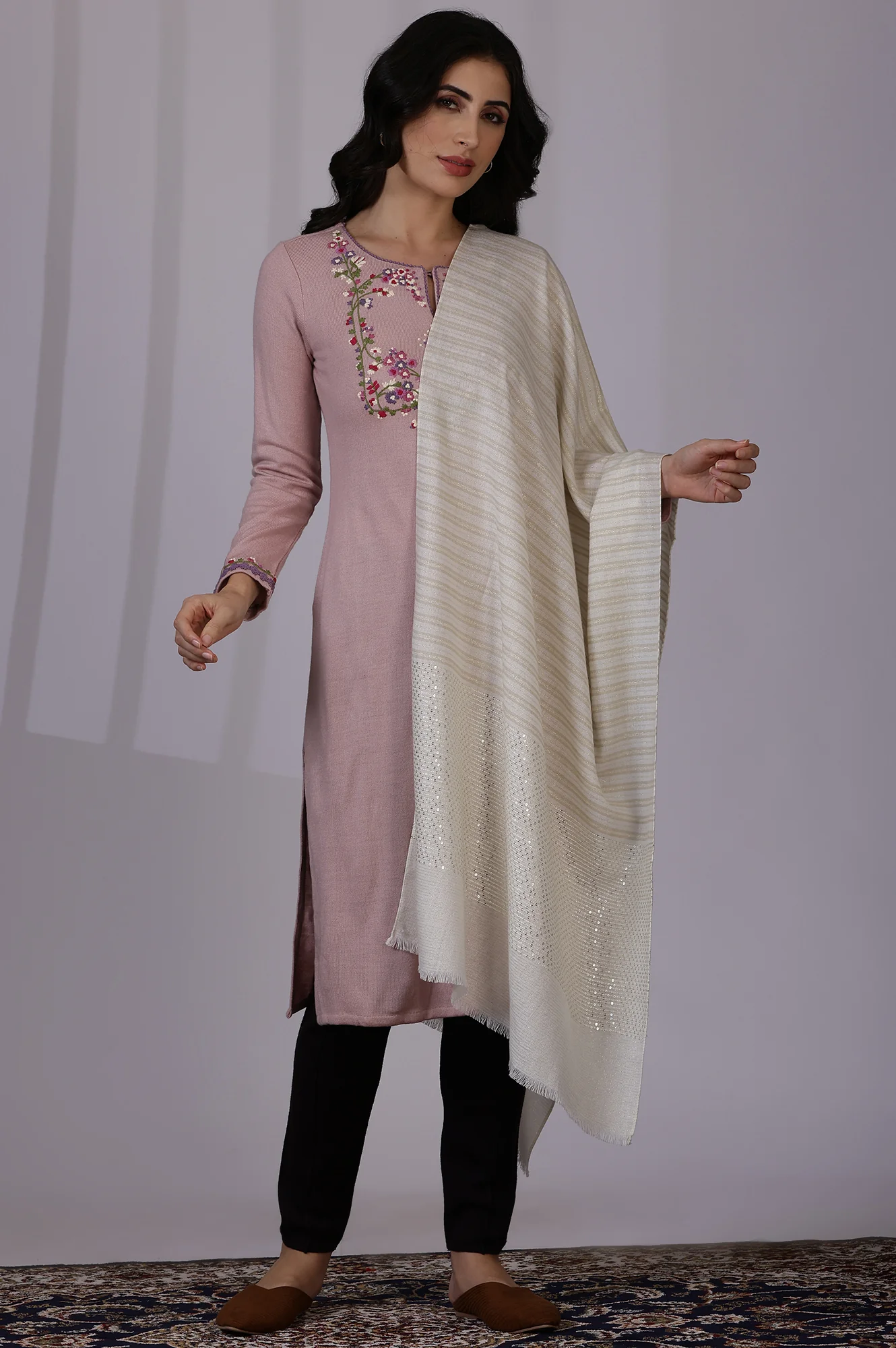 Off-White Sequins Acrylic Lurex Winter Shawls - Image 3