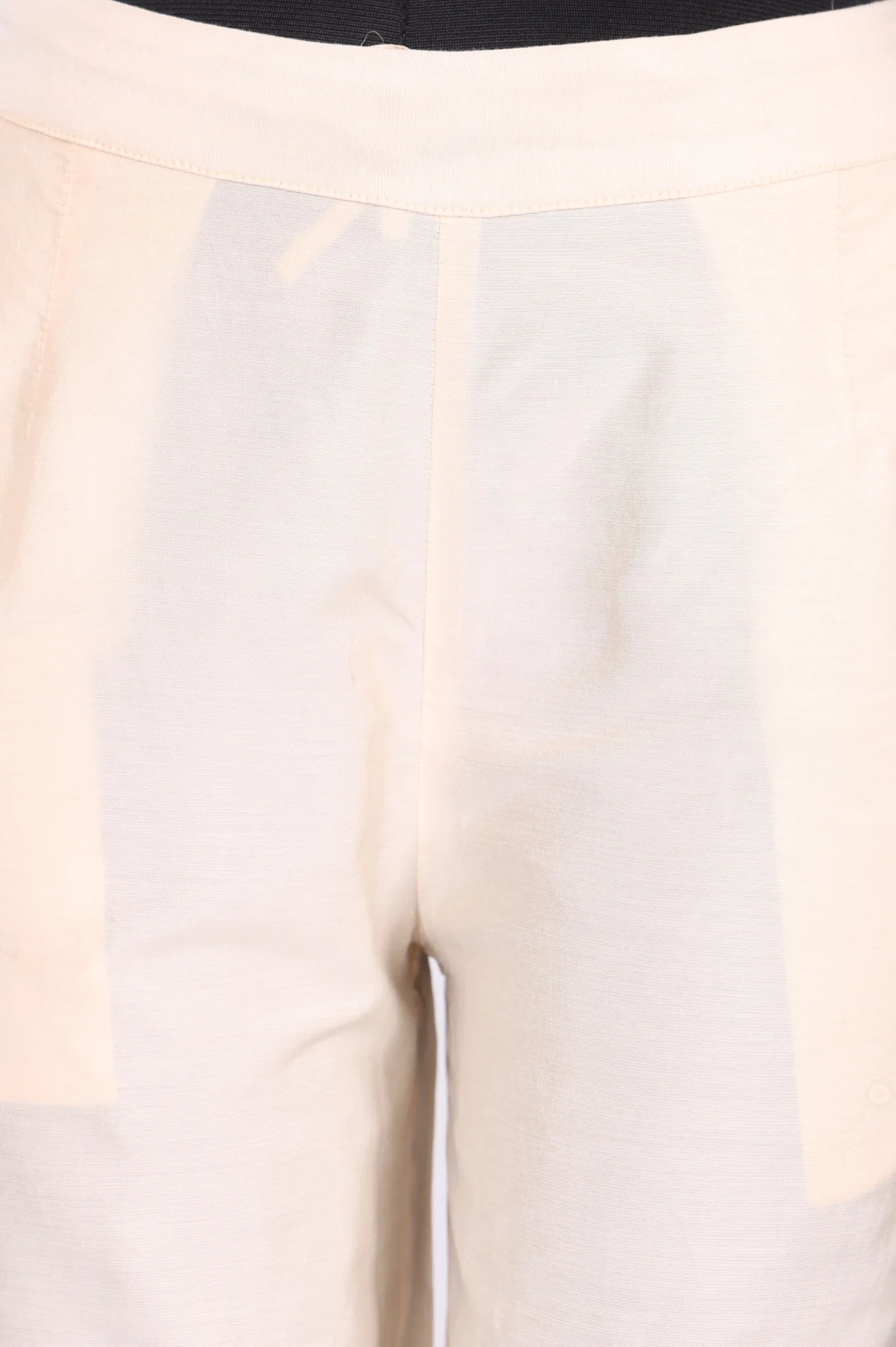 Off-White Solid Ankle Length Mid Rise Straight Pants - Image 5
