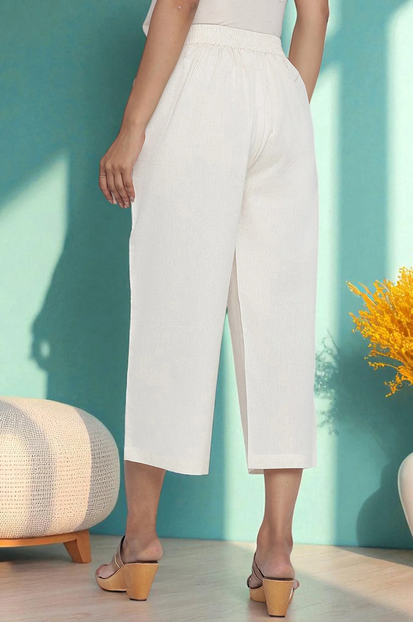 Off White Solid Cotton Flax Culottes in Calf Length - Image 4