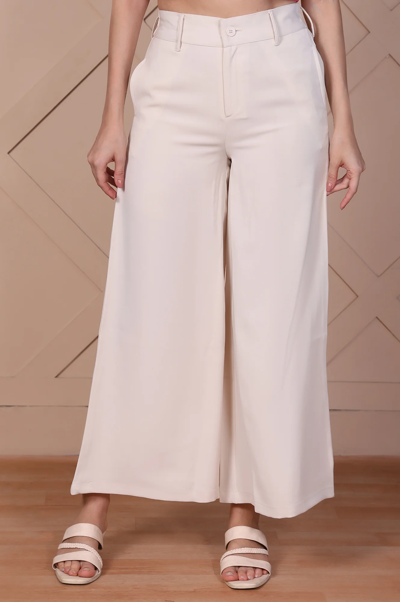 Off-White Solid High Rise Ankle Length Wide Leg Boss Pants - Image 2