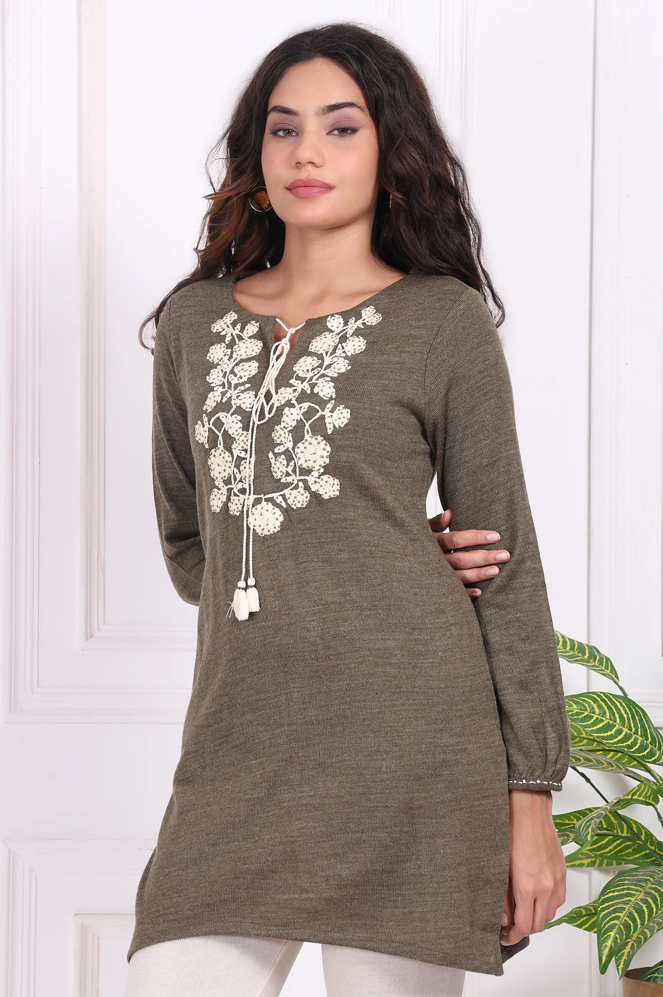 Olive Embroidered Floral Tassel Straight Acrylic Tunic - Image 4
