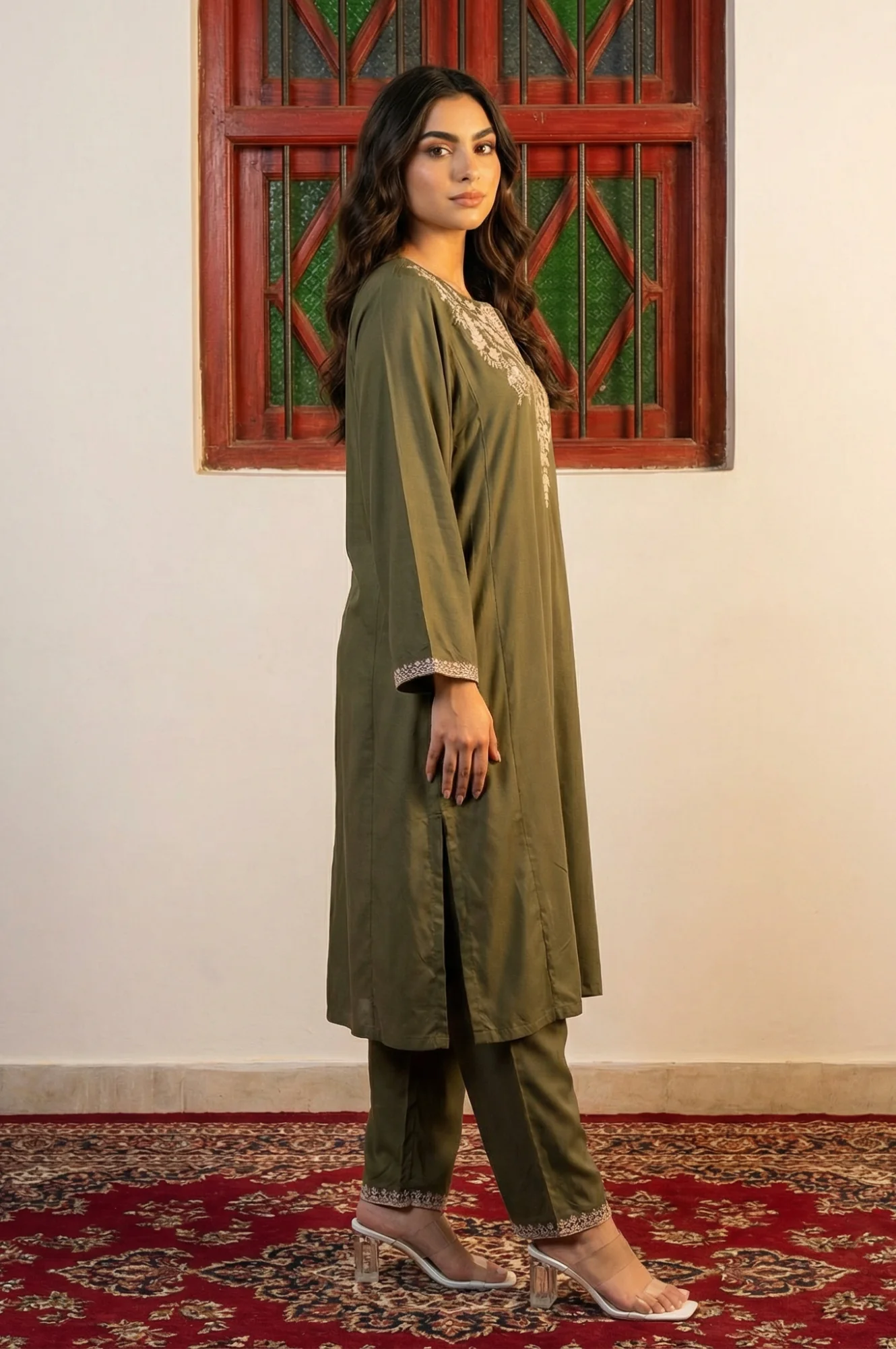 Olive Thread Embroidered Straight Kurta with Pants Set - Image 5