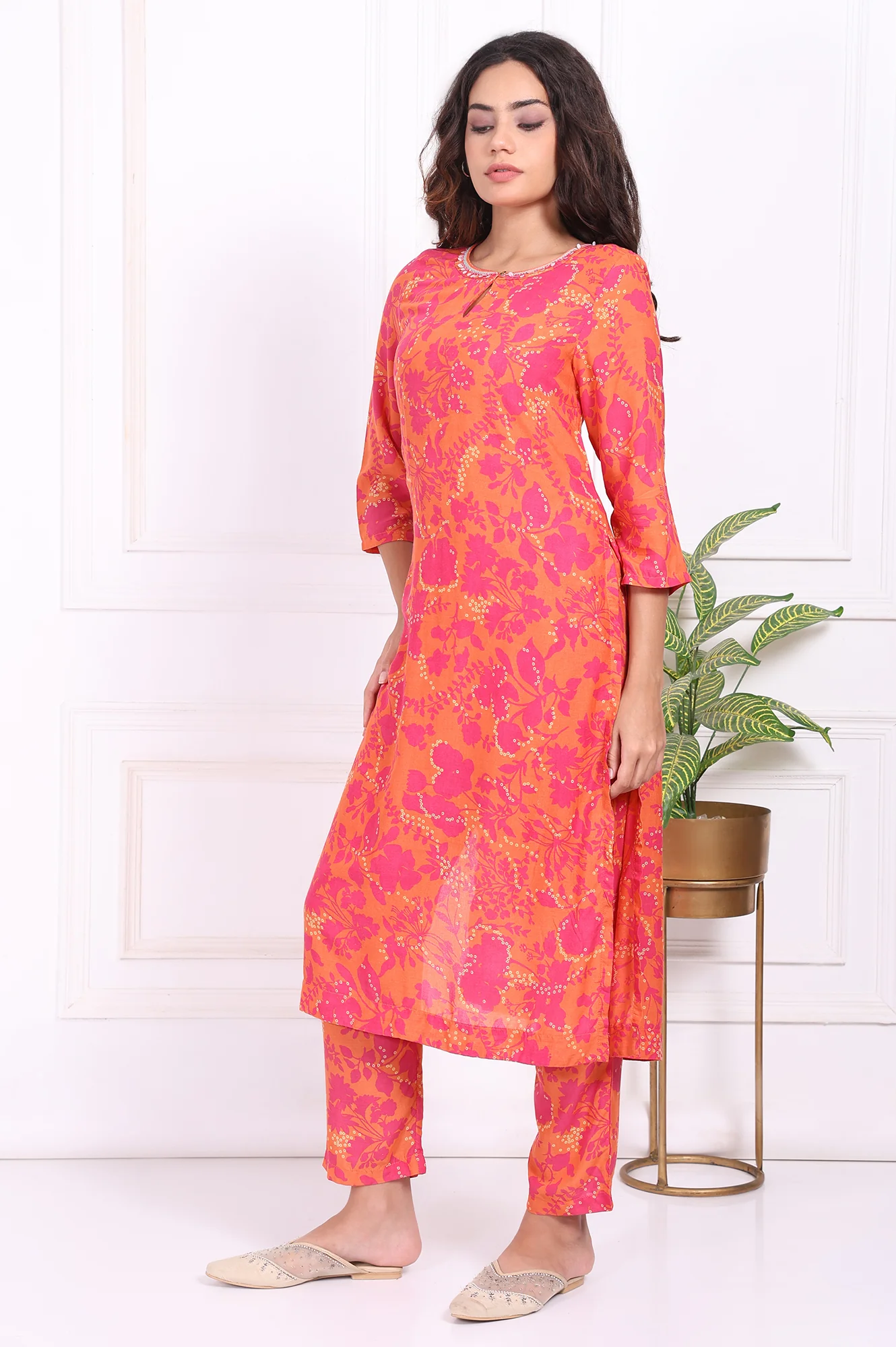 Orange Floral Printed Sequined Straight Modal Kurta with Straight Pant Set - Image 4