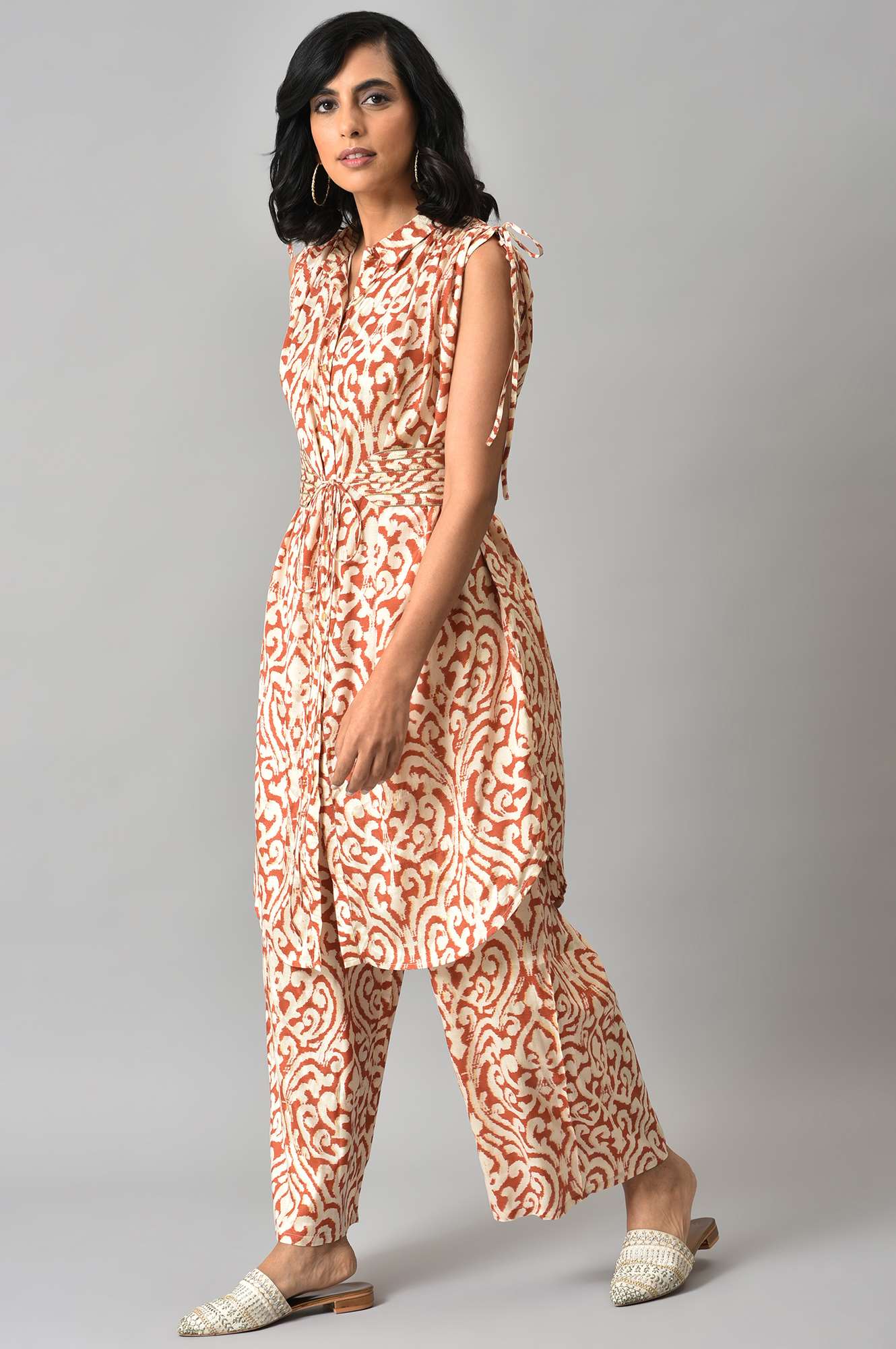 Orange Ikkat Printed Button Down kurta with Parallel Pants Co-ord Set - Image 3