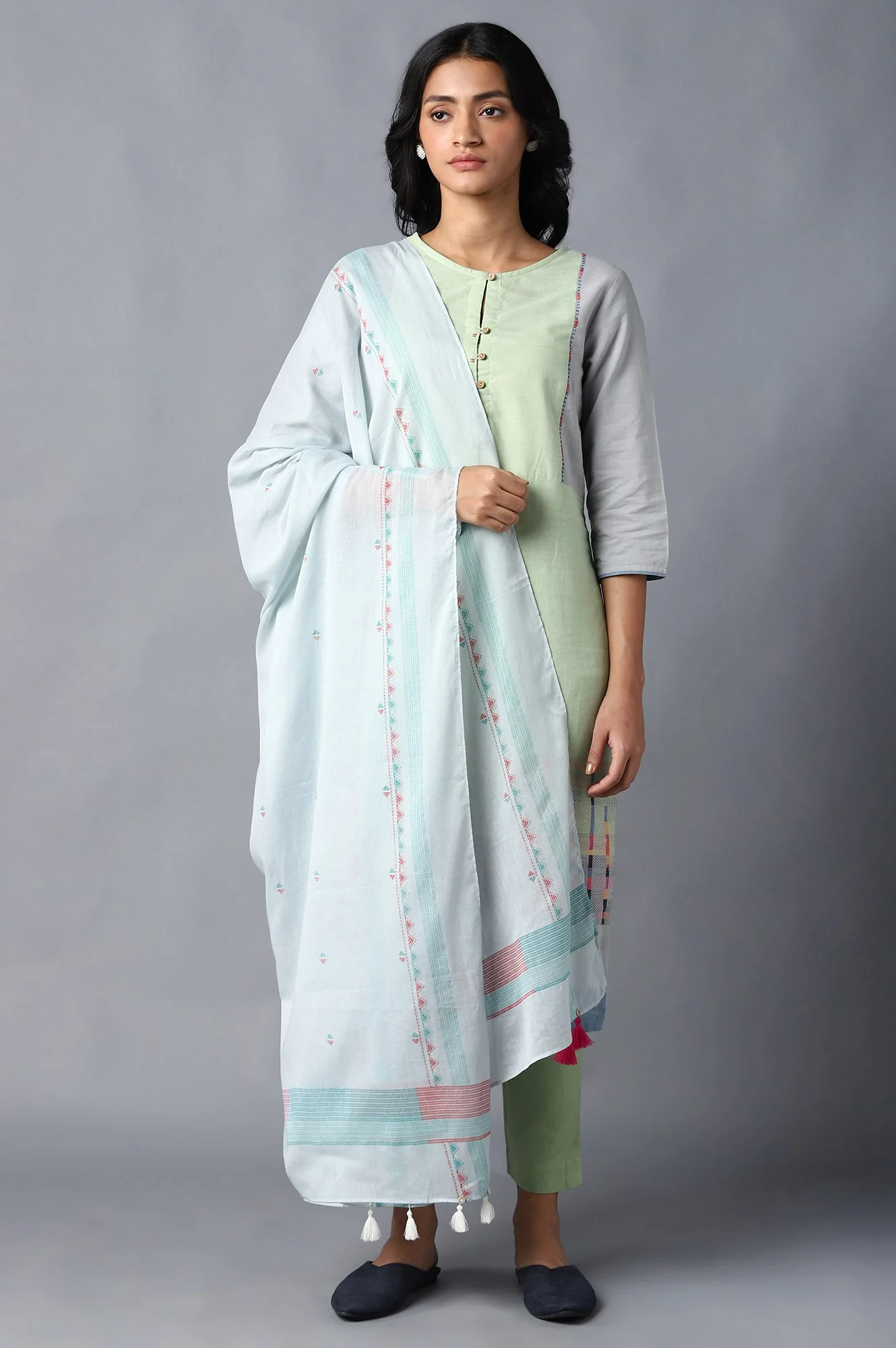 Pale Blue Cotton Dupatta With Tassel Border - Image 3