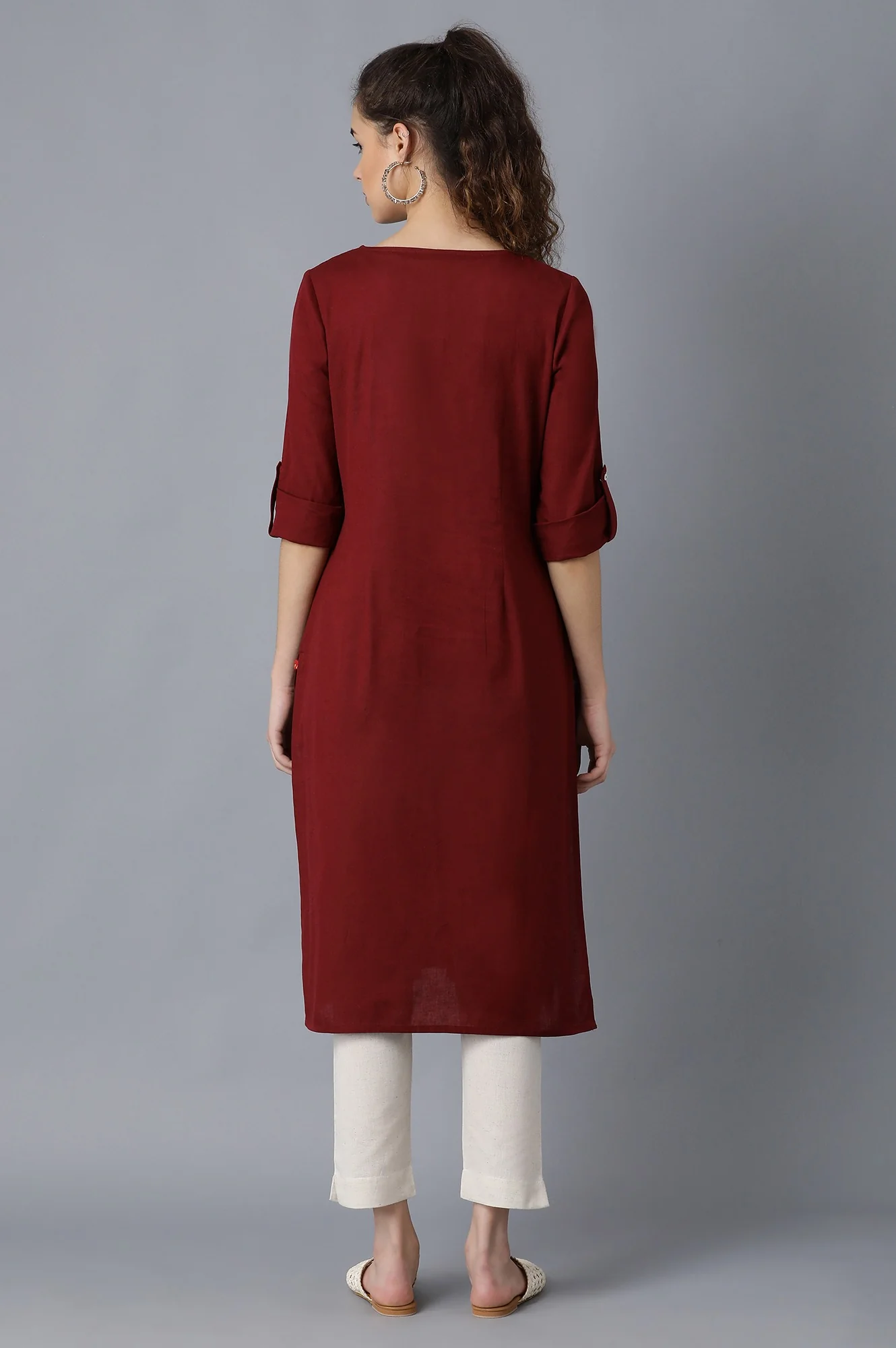 Peach And Maroon Solid Thread Work Straight Cotton Flax Kurta Combo - Image 6