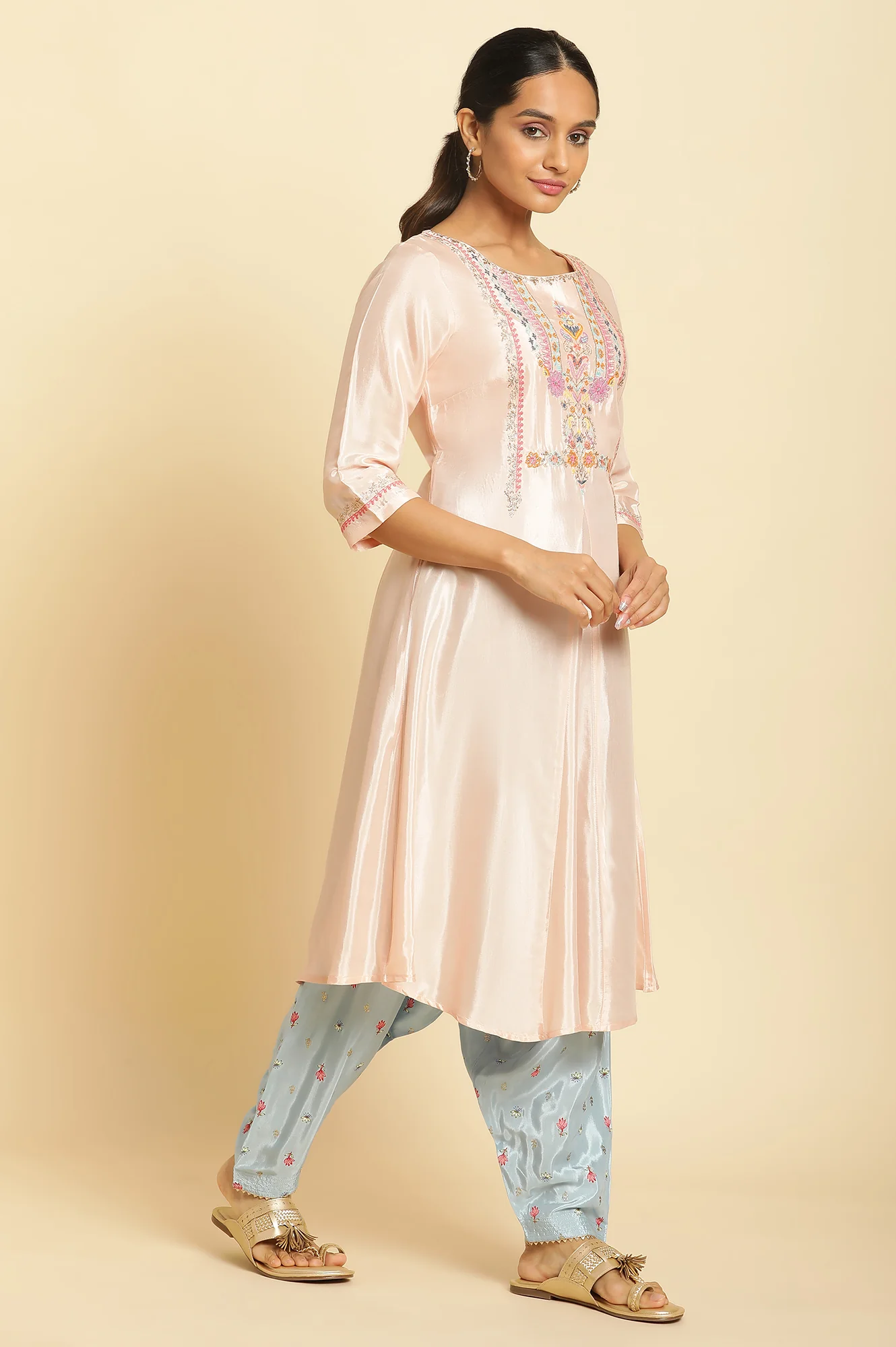 Peach Embroidered Flared Kurta - Image 4