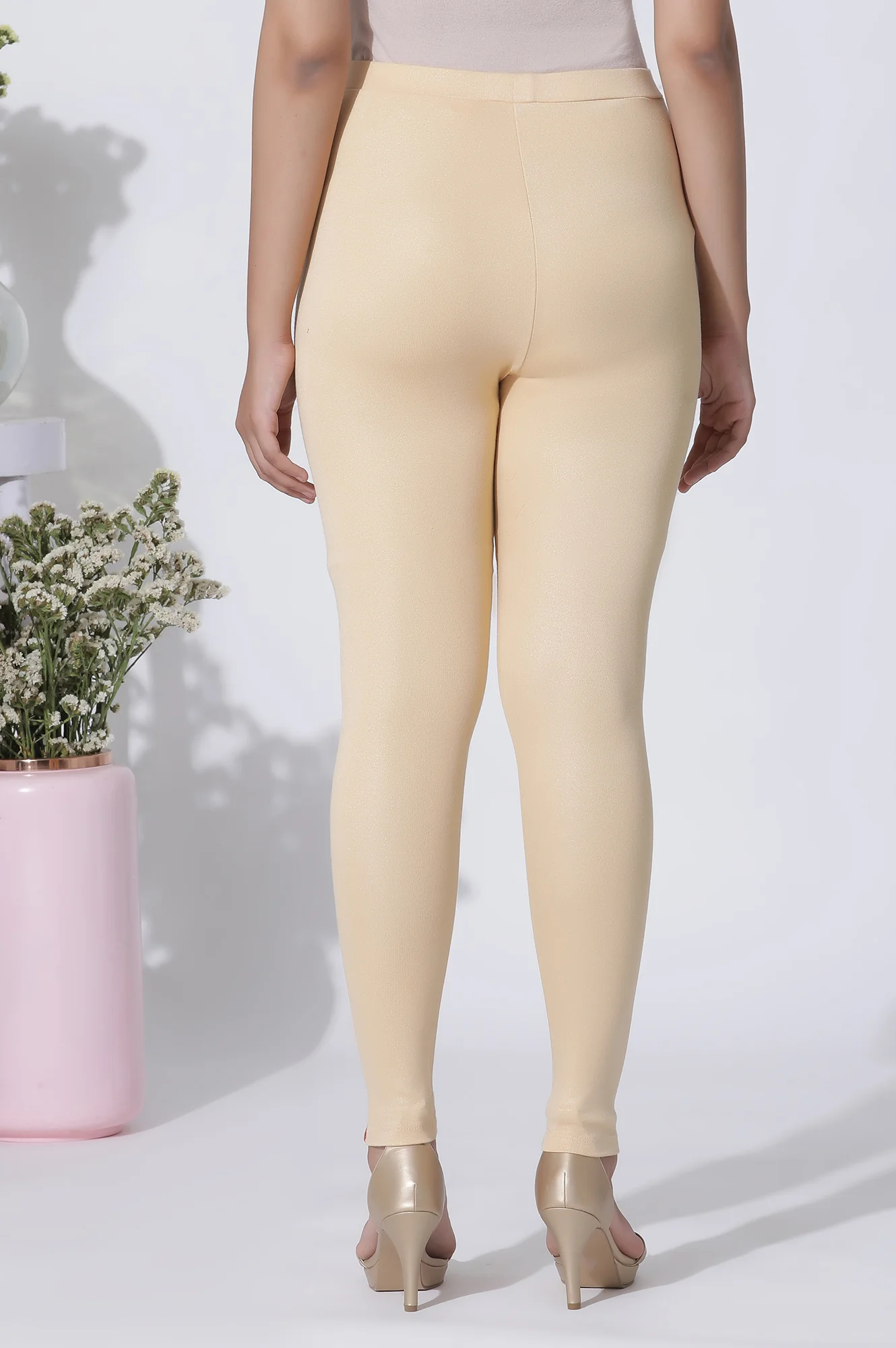 Peach Solid Viscose Lycra Ankle Length Leggings - Image 3