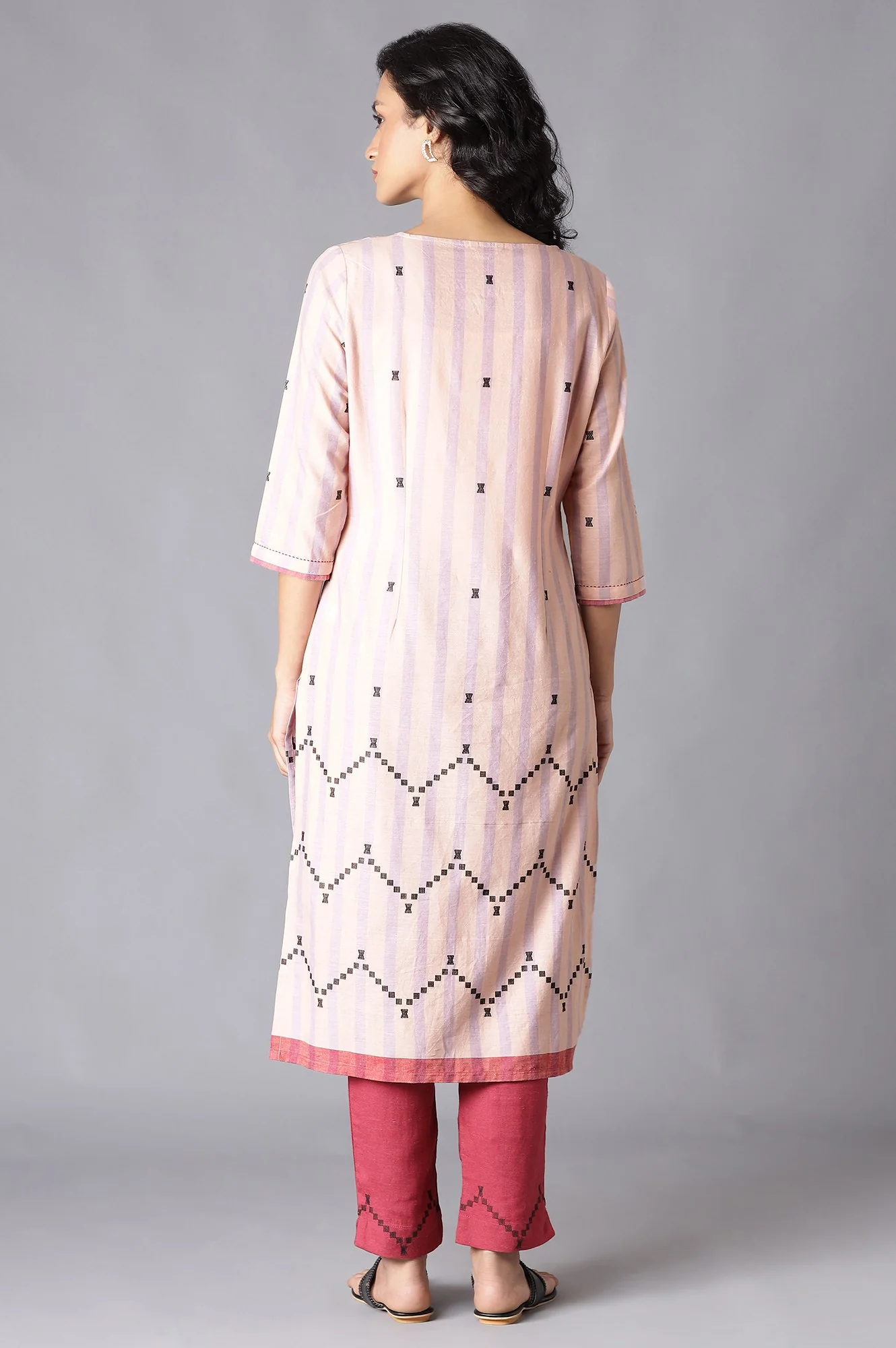 Peach Striped Cotton Dobby kurta In Round Neck - Image 2
