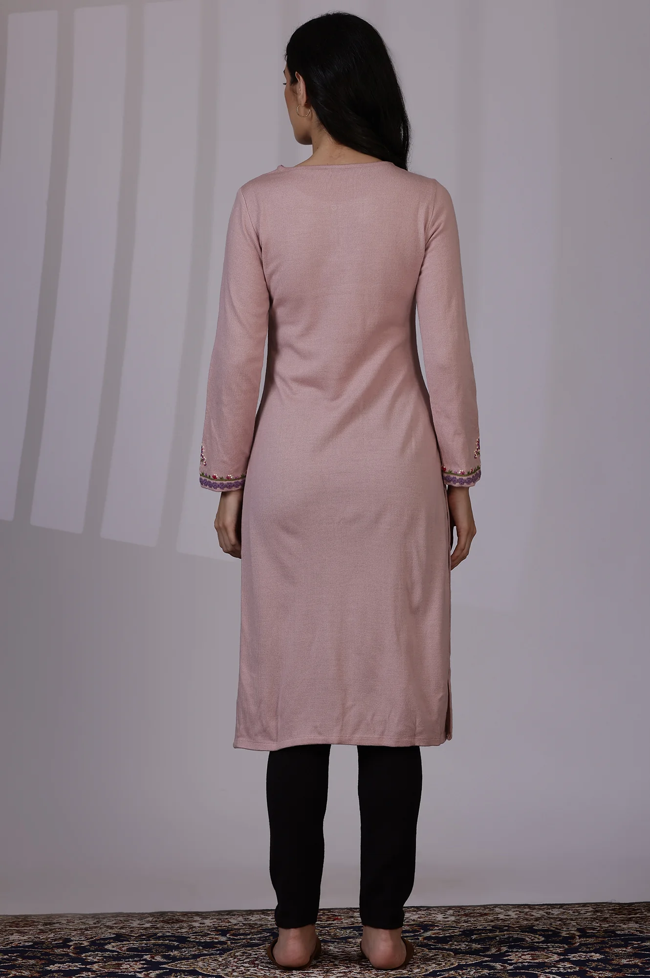 Pink Embroidered Thread Work Acrylic Straight Kurta - Image 5